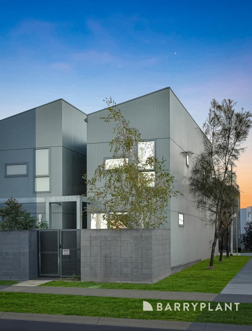 120 Dunnings Road, Point Cook, VIC 3030, Point Cook - Thumbnail 2