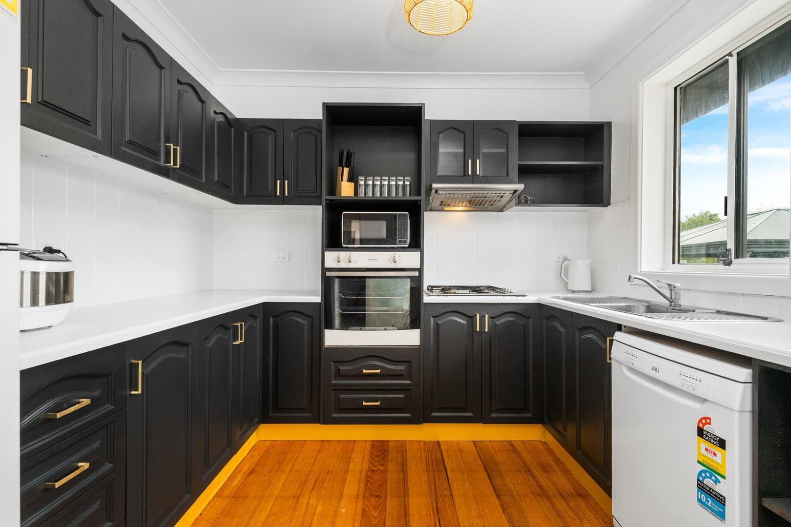 11 Harpur Road, Corio, VIC 3214, Corio - Thumbnail 2