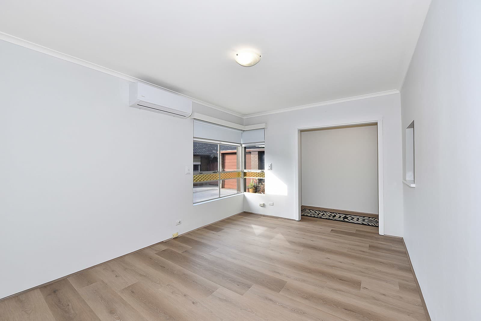 11/7 Seaver Grove, Reservoir, VIC 3073, Reservoir - Thumbnail 2
