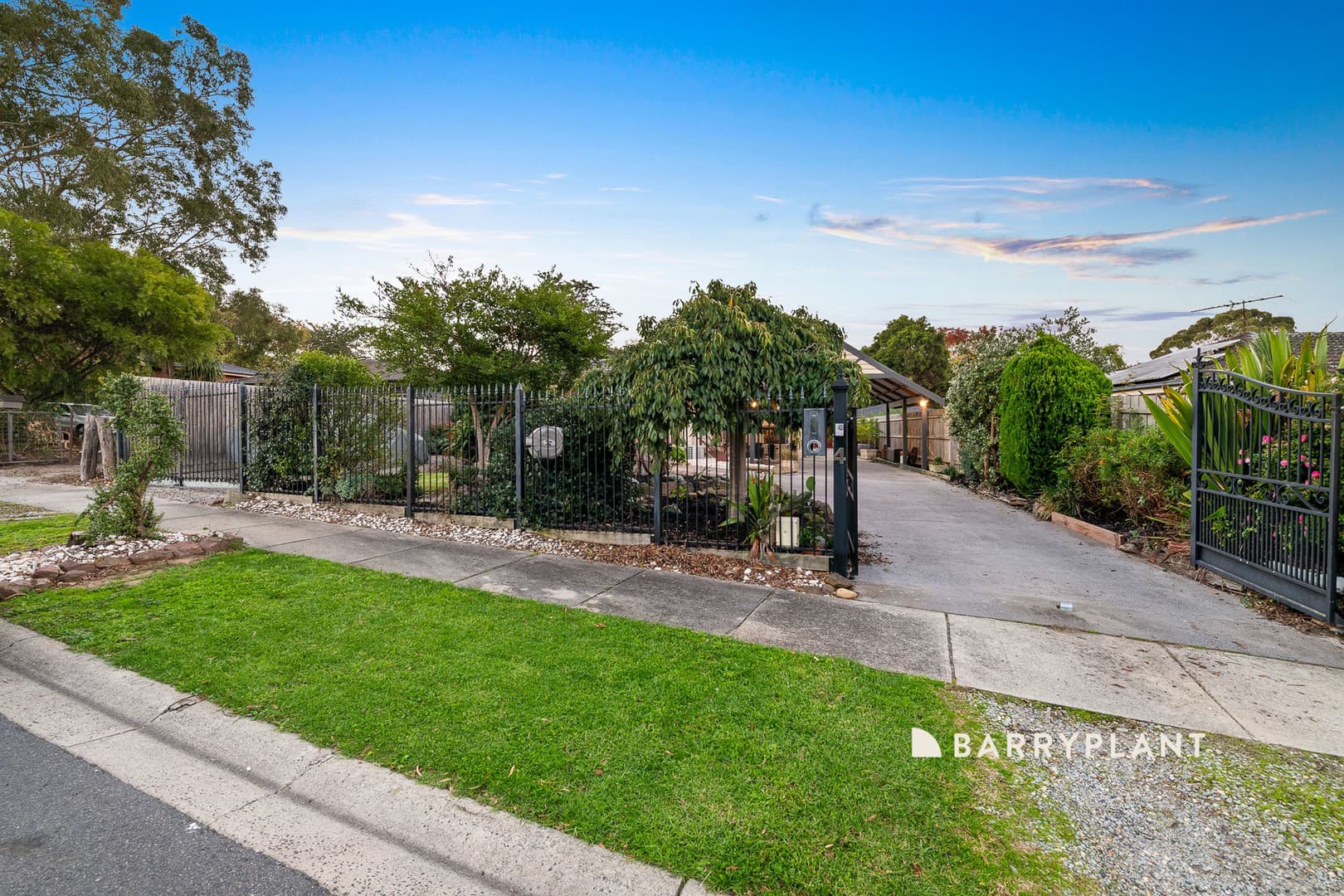 4 Finch Court, Pakenham, VIC 3810, Pakenham - Thumbnail 3