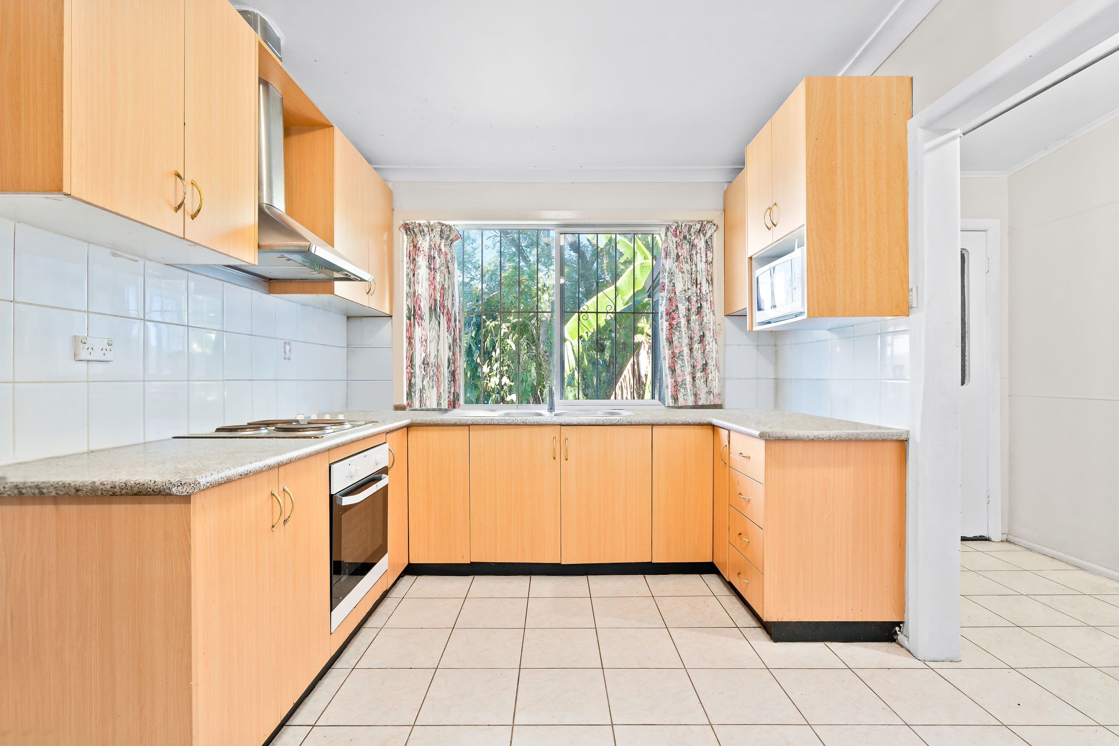 57 Macquarie Street, Fairfield NSW 2165, Fairfield - Thumbnail 7
