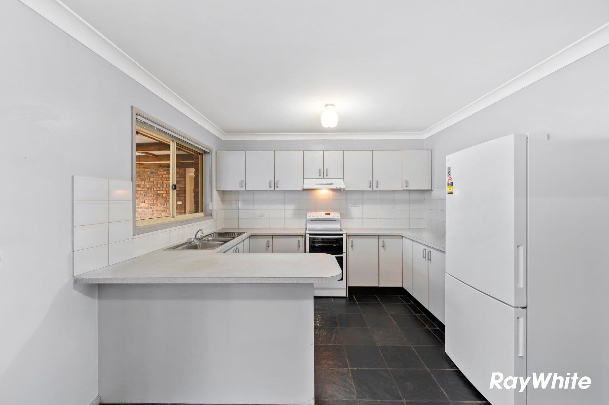 22 Zanthus Drive, Broulee NSW 2537, Broulee - Thumbnail 4