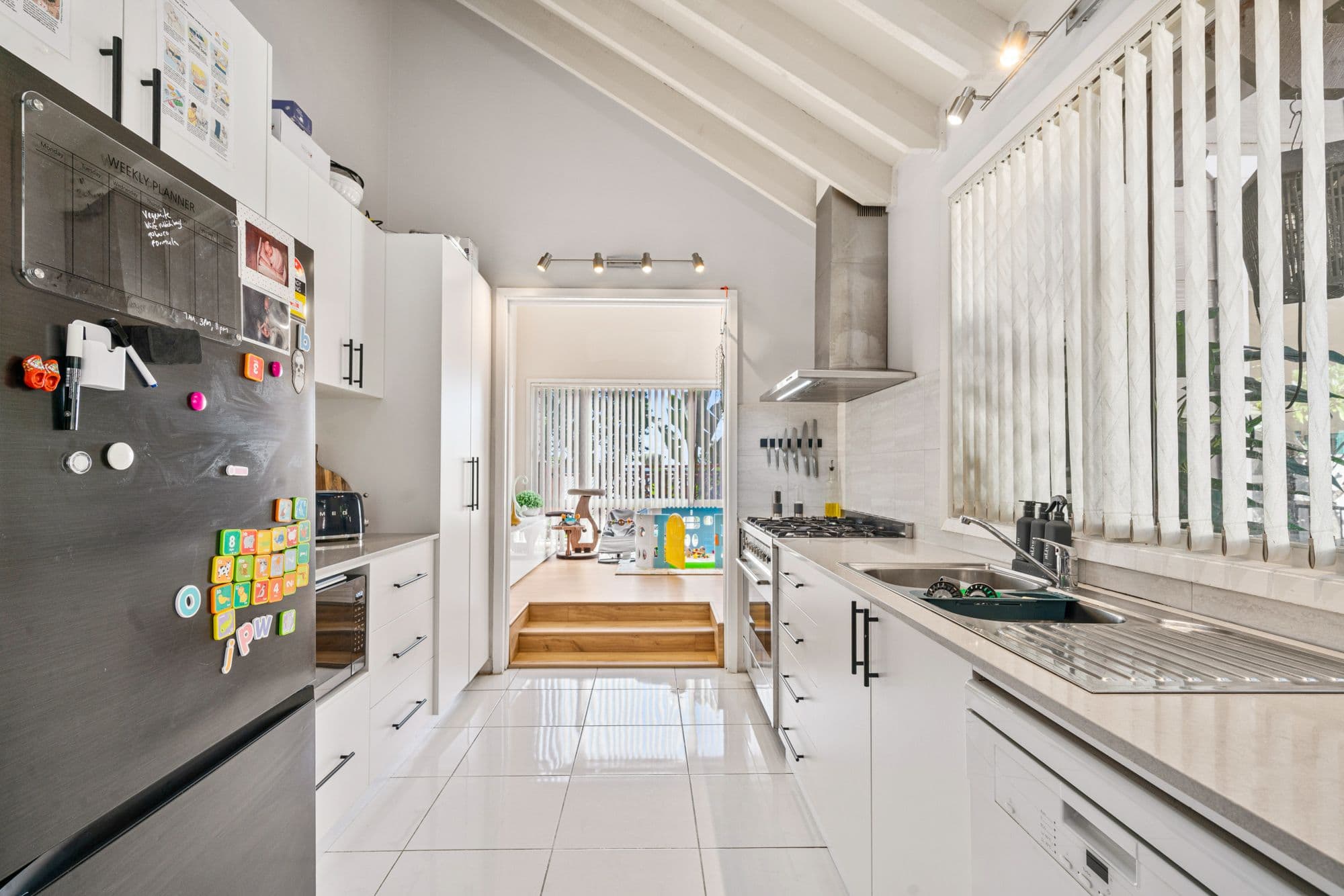 15 Judith Anne Drive, Berkeley Vale NSW 2261, Berkeley Vale - Thumbnail 4