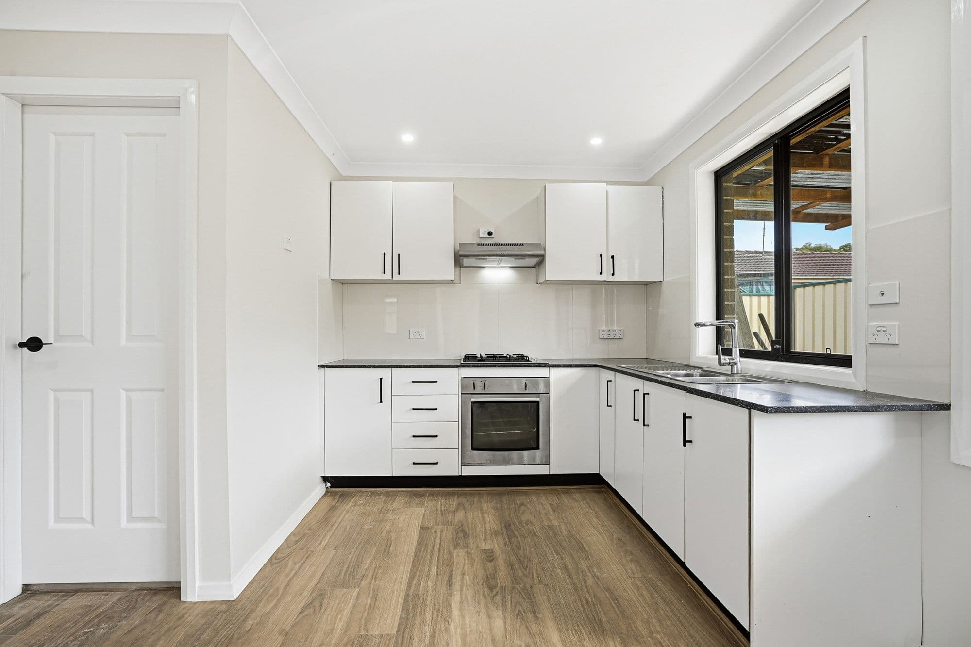 35 & 35A Nellie Stewart Drive, Doonside NSW 2767, Doonside - Thumbnail 6