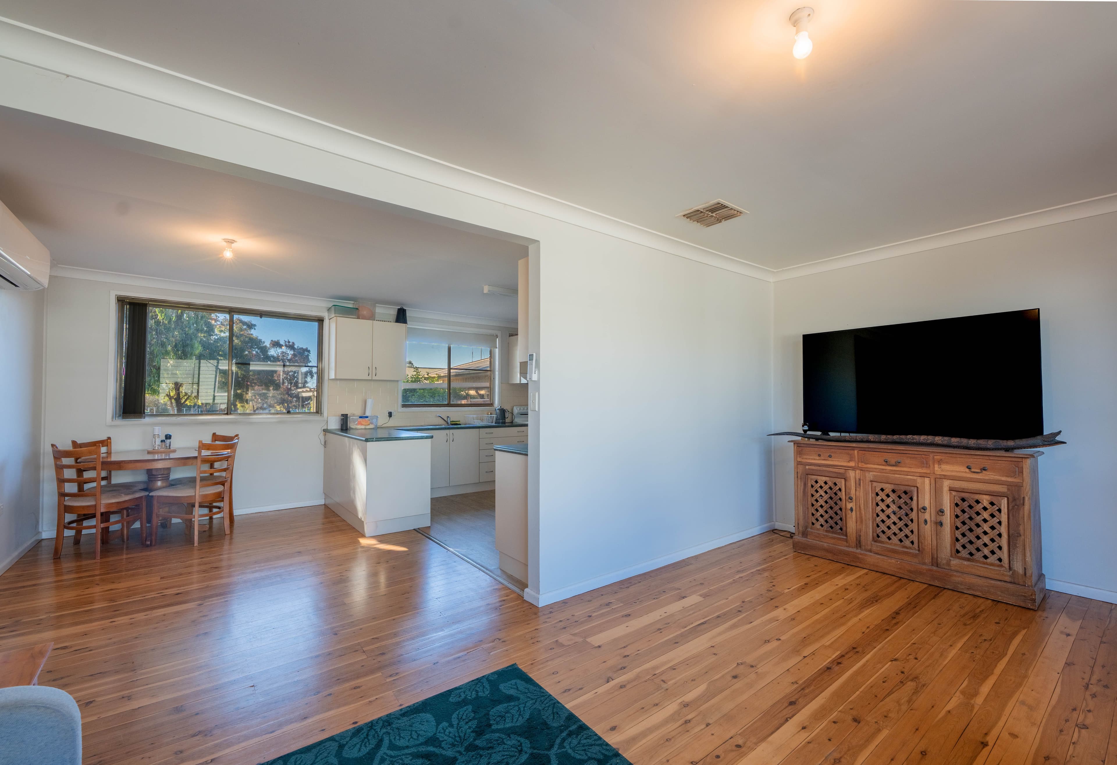 8 McGregor Street, Condobolin NSW 2877, Condobolin - Thumbnail 2