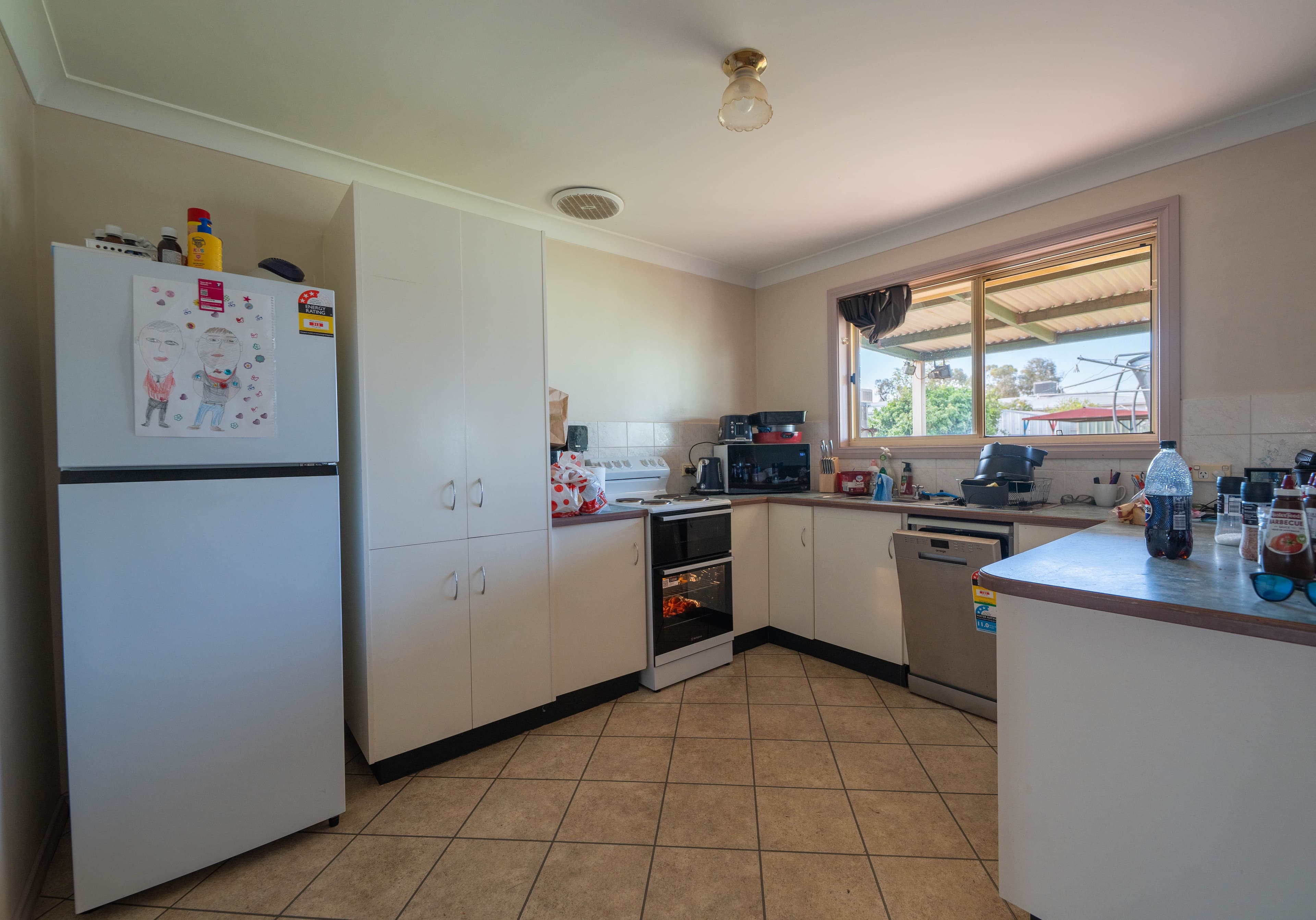 8 Ebelina Crescent, Parkes NSW 2870, Parkes - Thumbnail 2