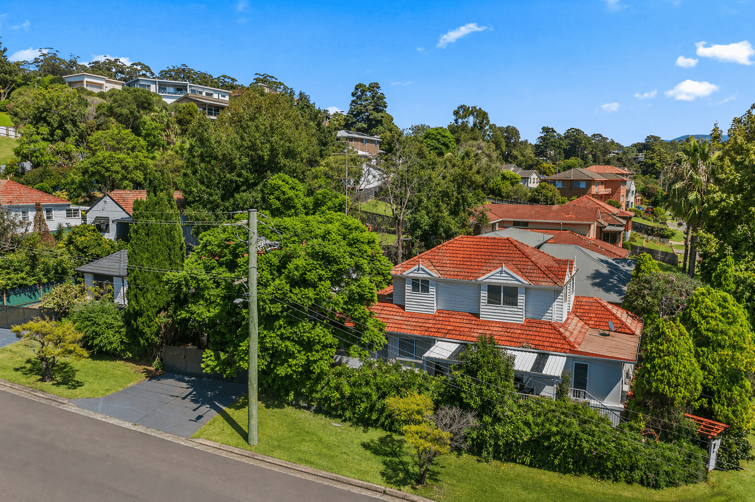 31 Rowland Avenue, Wollongong NSW 2500, Wollongong - Image 1