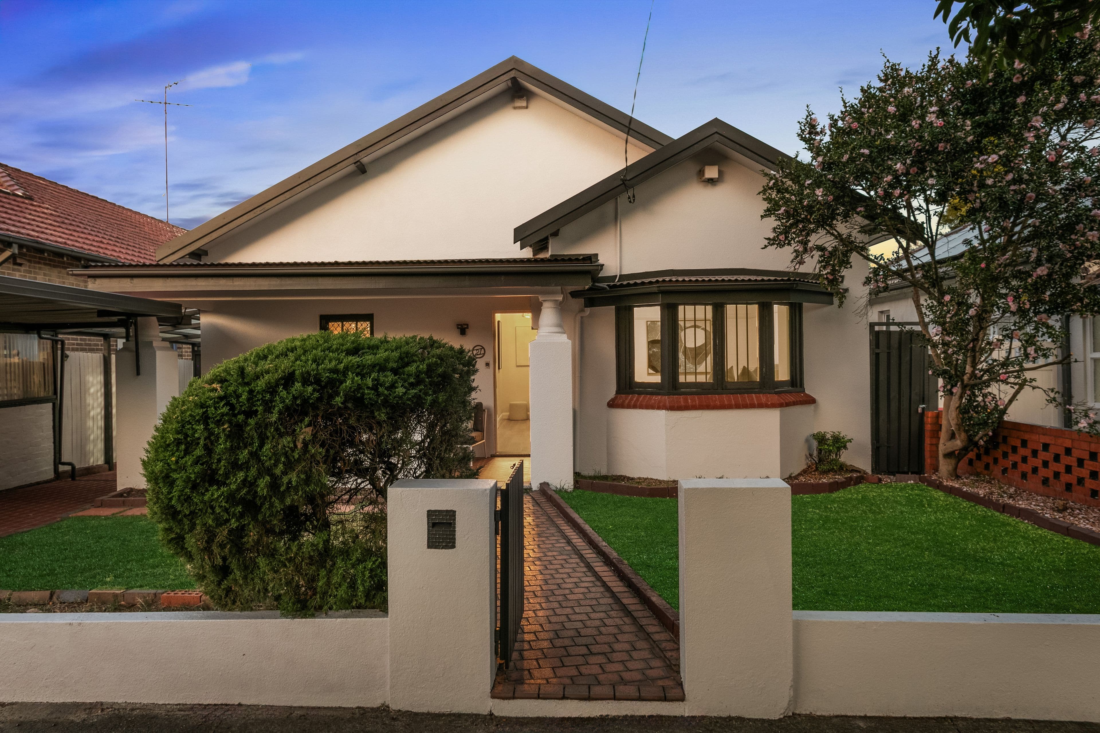21 Leonard Avenue, Kingsford NSW 2032, Kingsford - Image 1