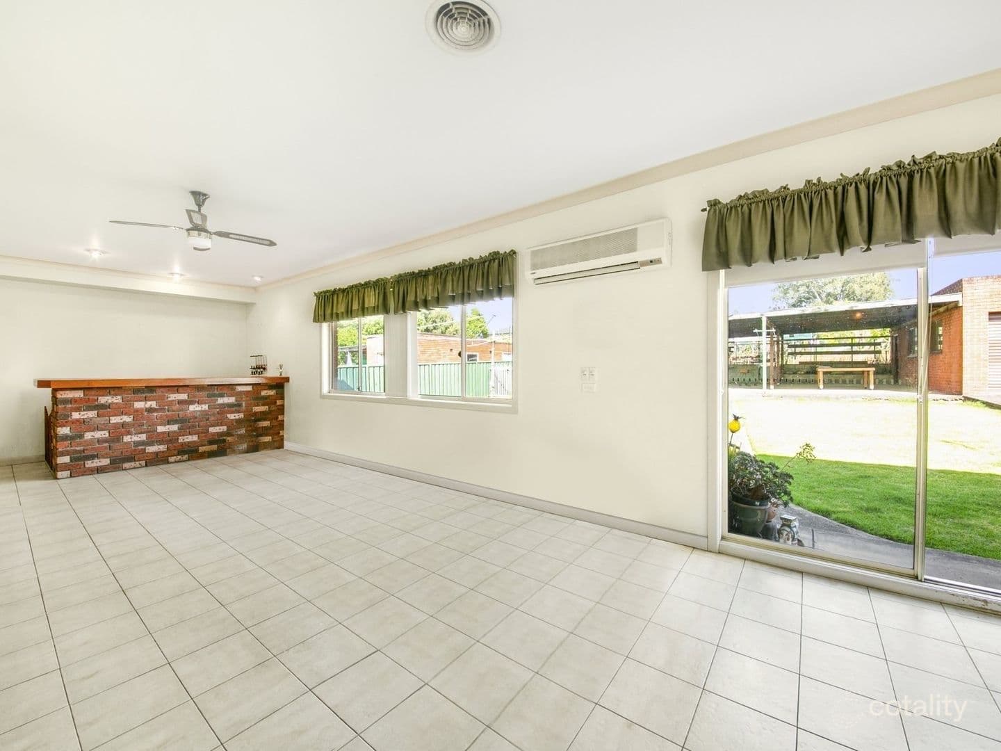 64 Targo Road, Girraween NSW 2145, Girraween - Thumbnail 4