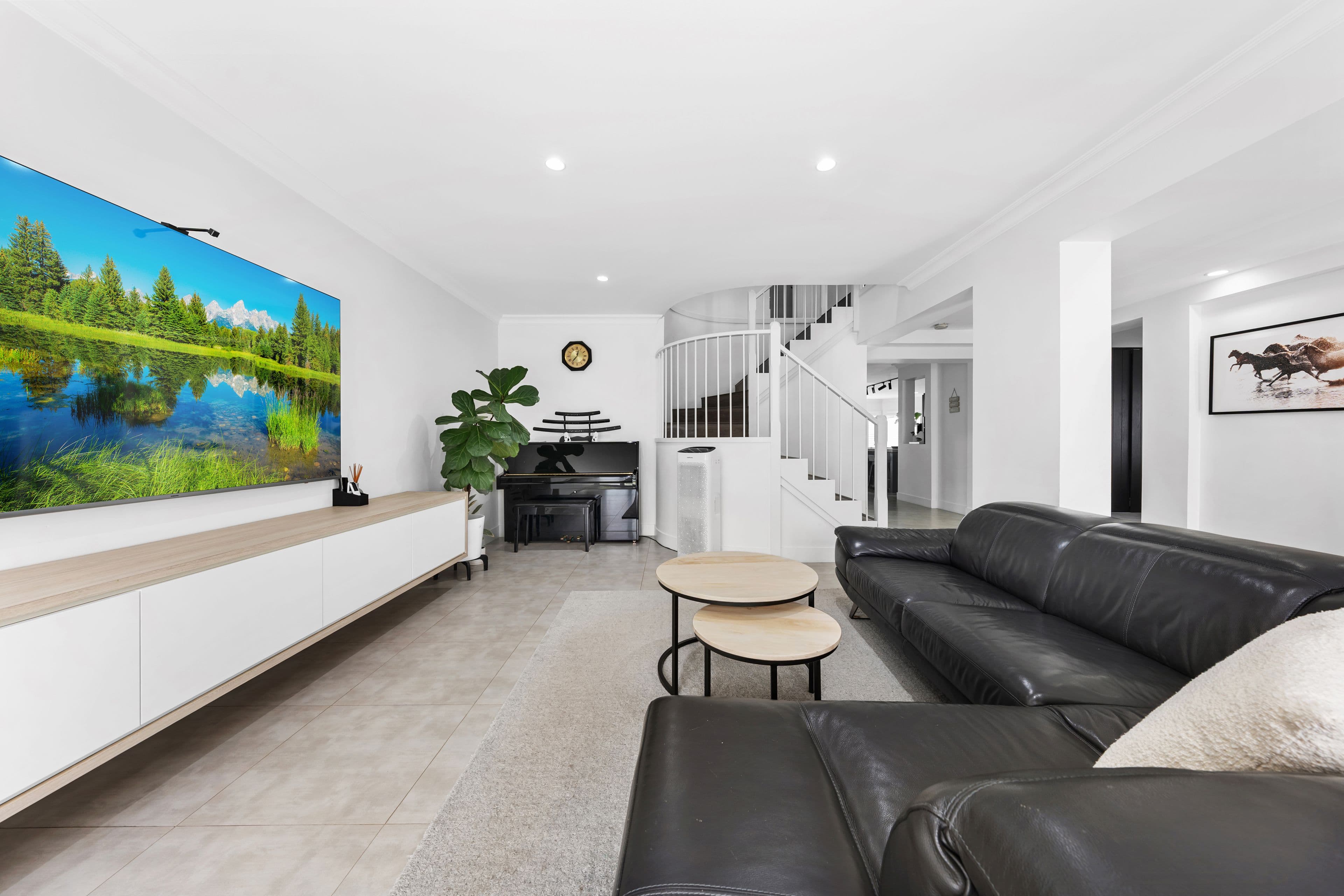 18 Anjou Circuit, Cecil Hills NSW 2171, Cecil Hills - Thumbnail 3