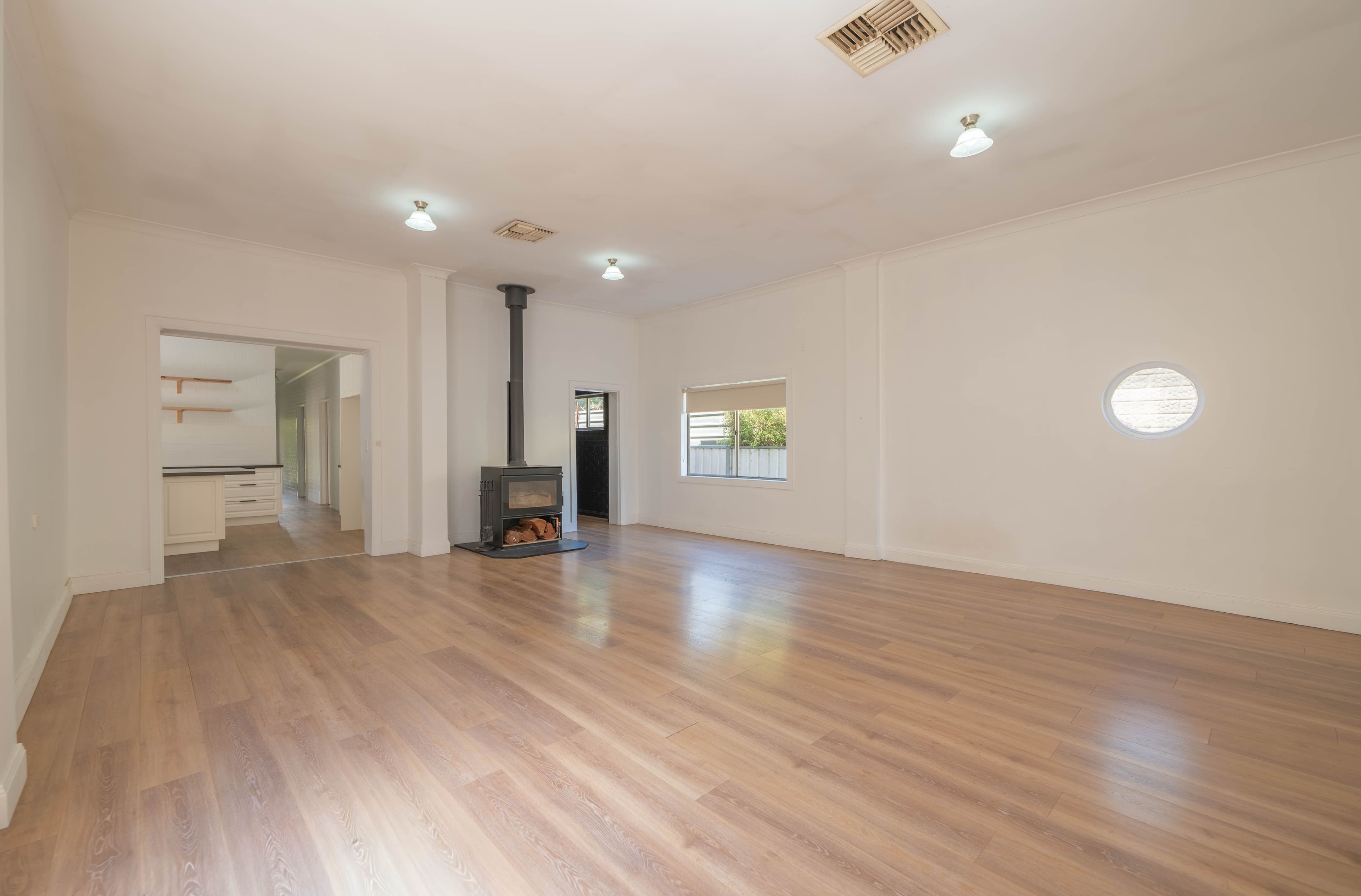 41 Johnson Street, Forbes NSW 2871, Forbes - Thumbnail 2