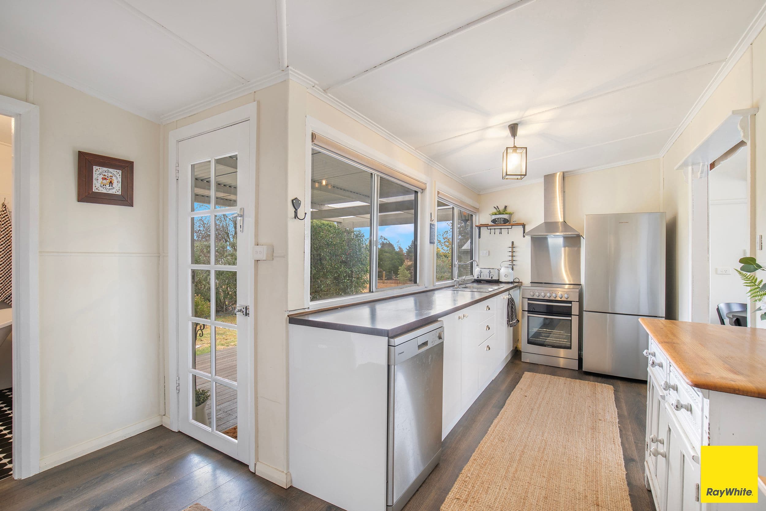 2 Manse Street, Guyra NSW 2365, Guyra - Thumbnail 3