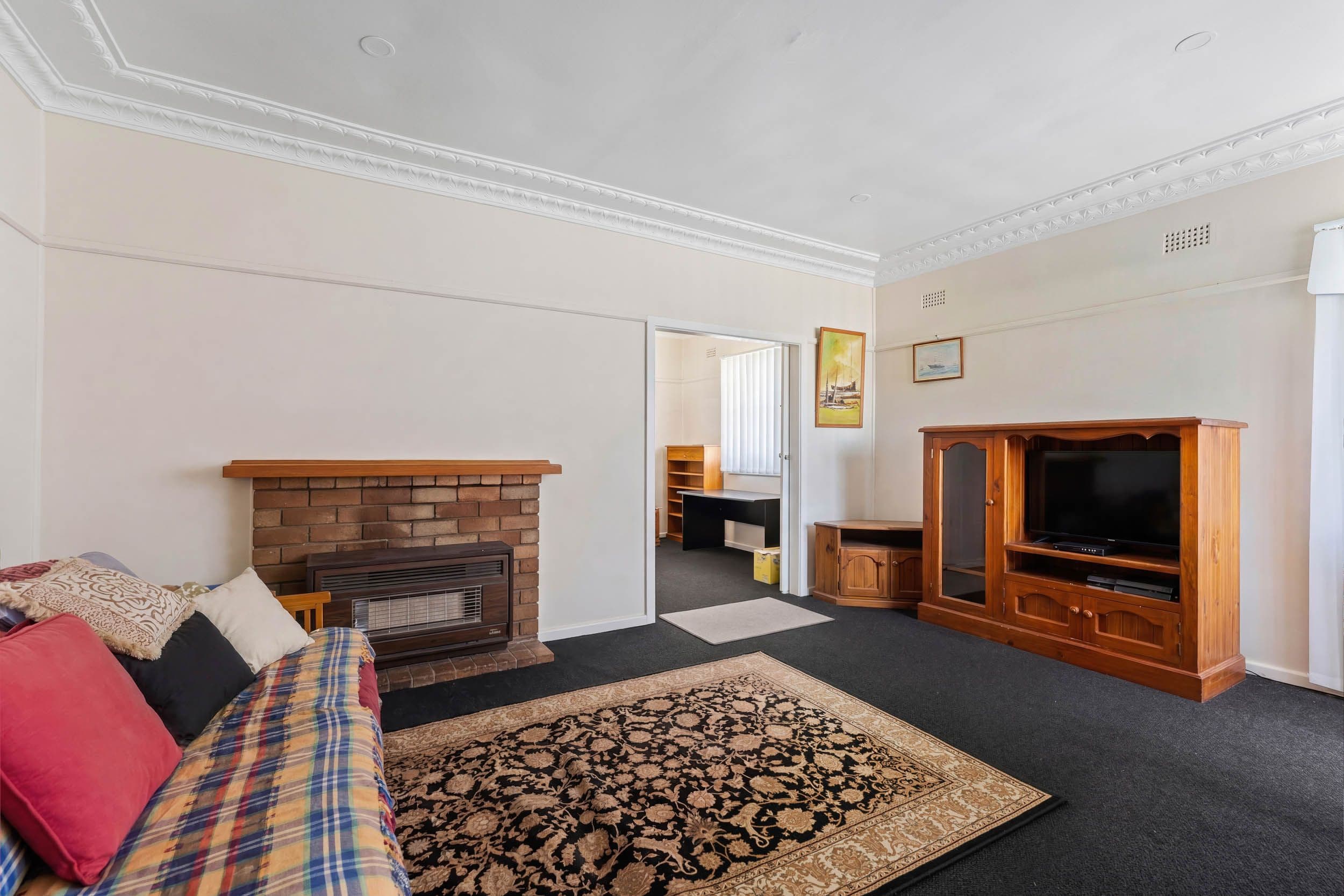 55 Wilmot Street, Goulburn NSW 2580, Goulburn - Thumbnail 2