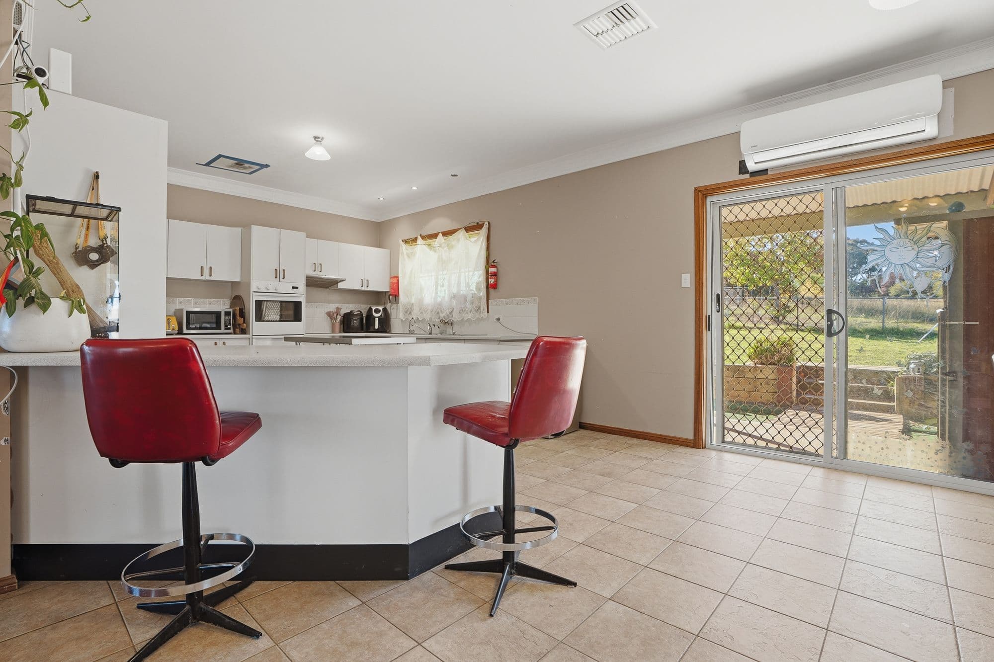 84 South Street, Molong NSW 2866, Molong - Thumbnail 4
