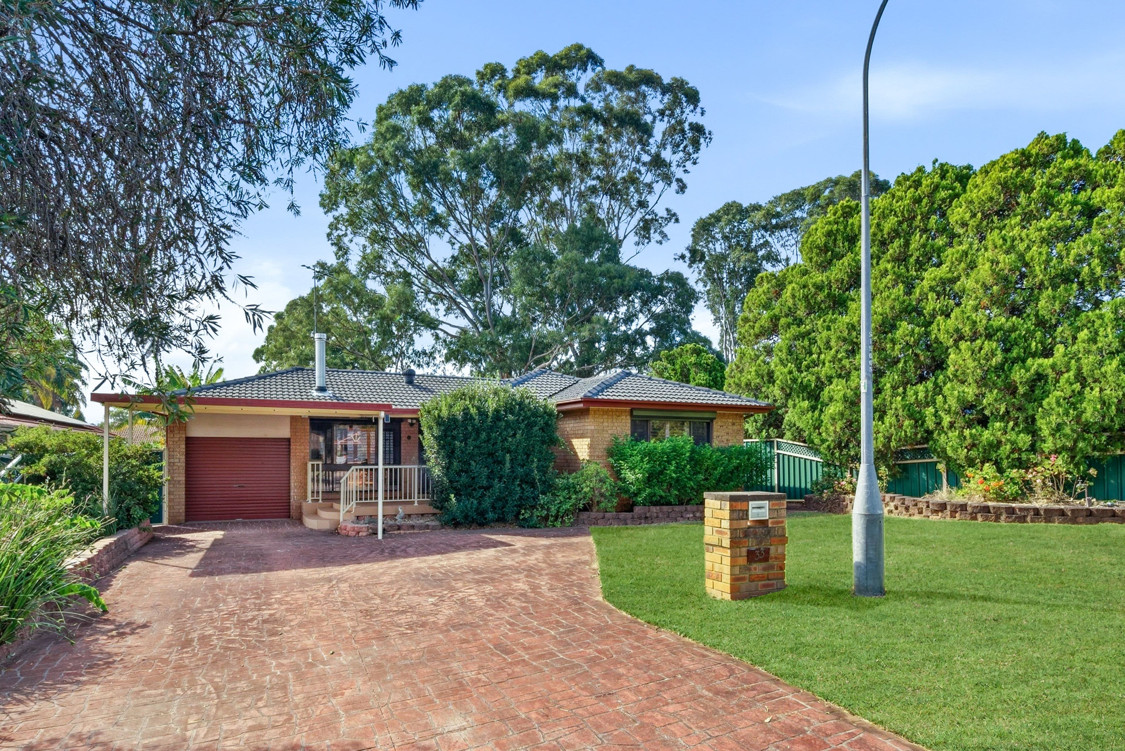 33 Rutherglen Drive, St Andrews NSW 2566, St Andrews - Image 1