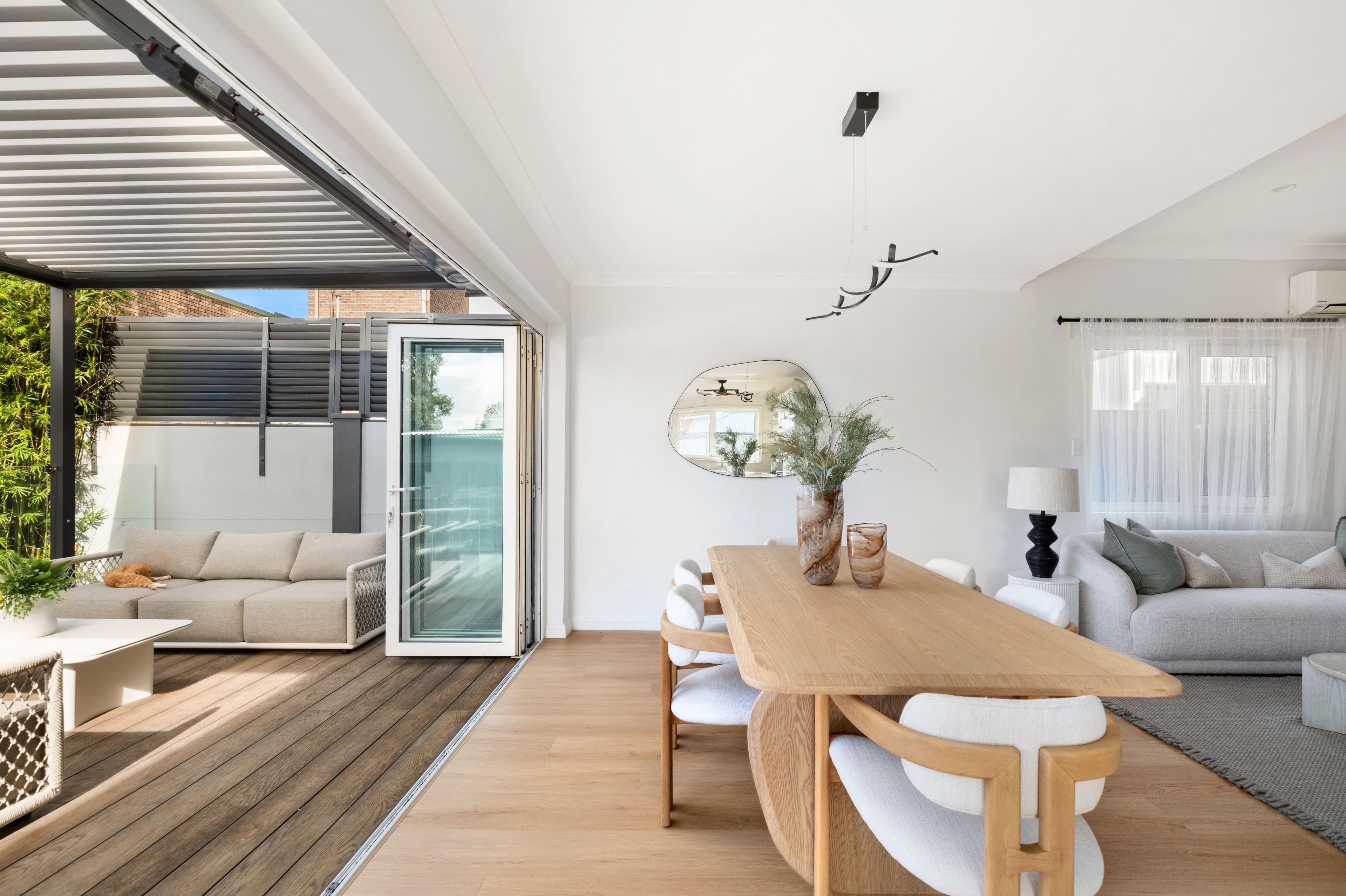 2 Byrne Avenue, Drummoyne NSW 2047, Drummoyne - Thumbnail 3