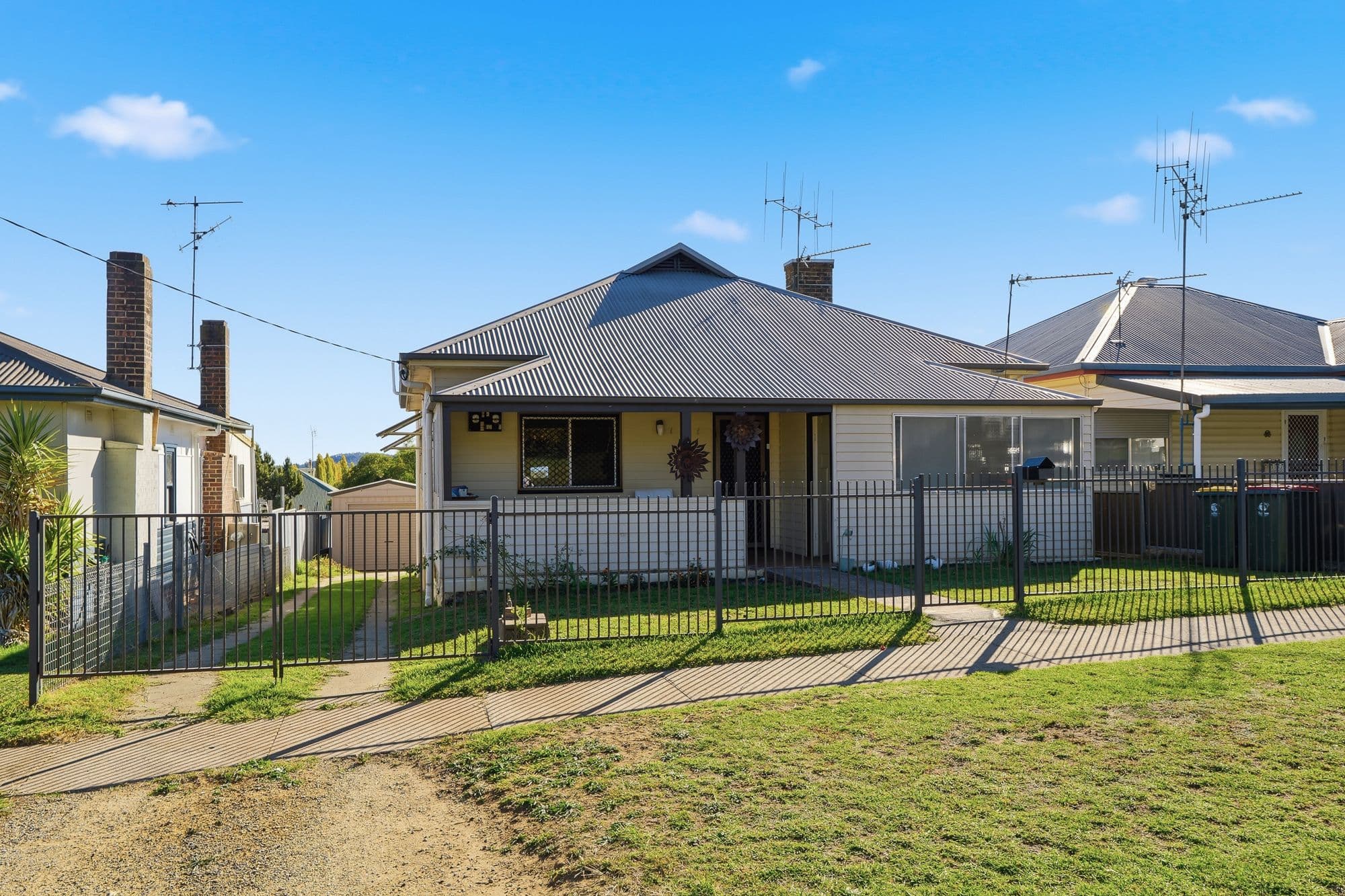 53 Riddell Street, Molong NSW 2866, Molong - Thumbnail 2