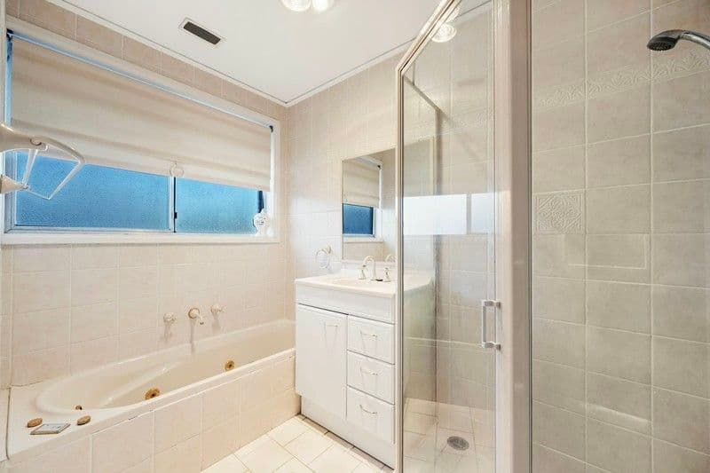 5 Karingal Court, Marsfield NSW 2122, Marsfield - Thumbnail 4