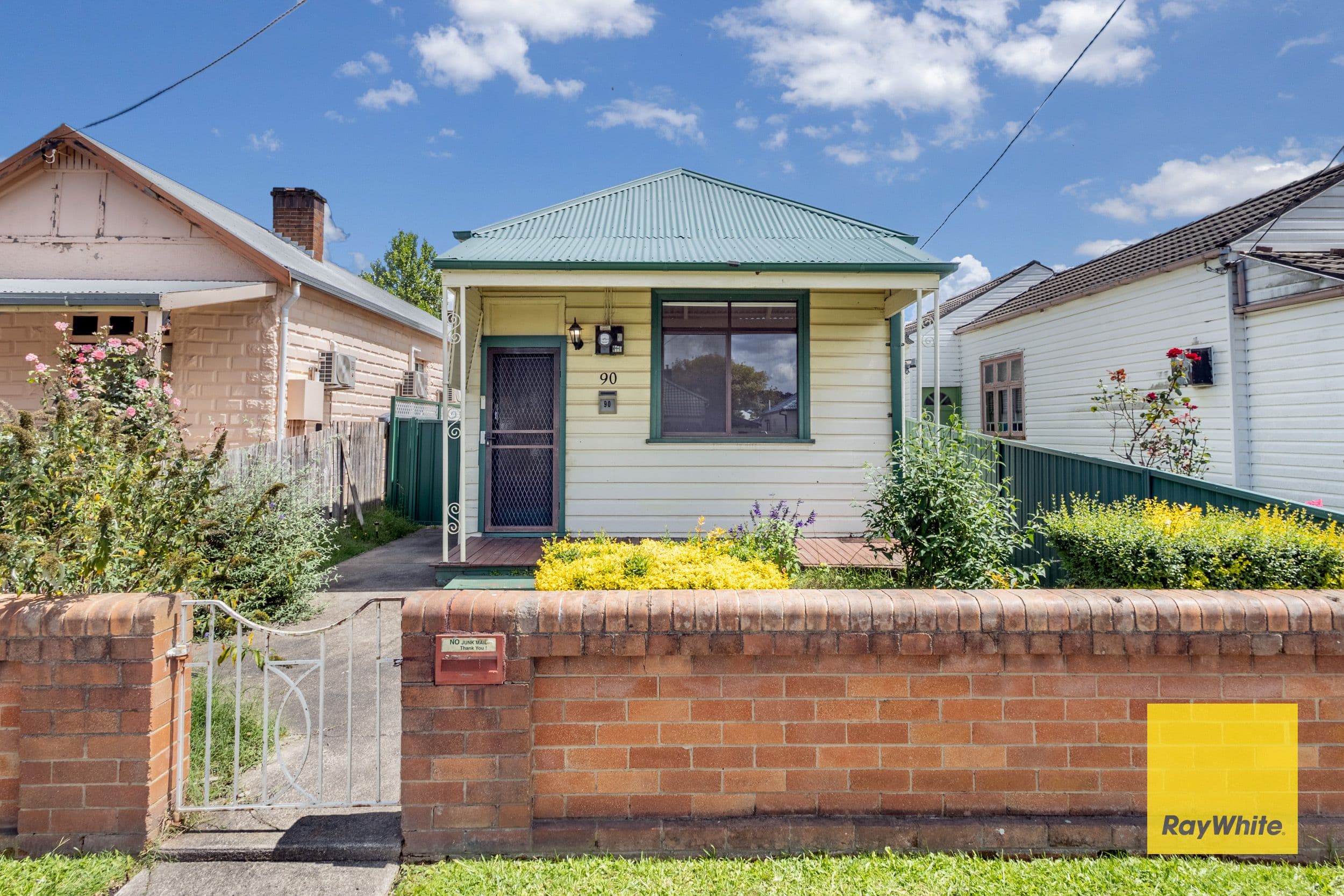 90 Laurence Street, Lithgow NSW 2790, Lithgow - Image 1