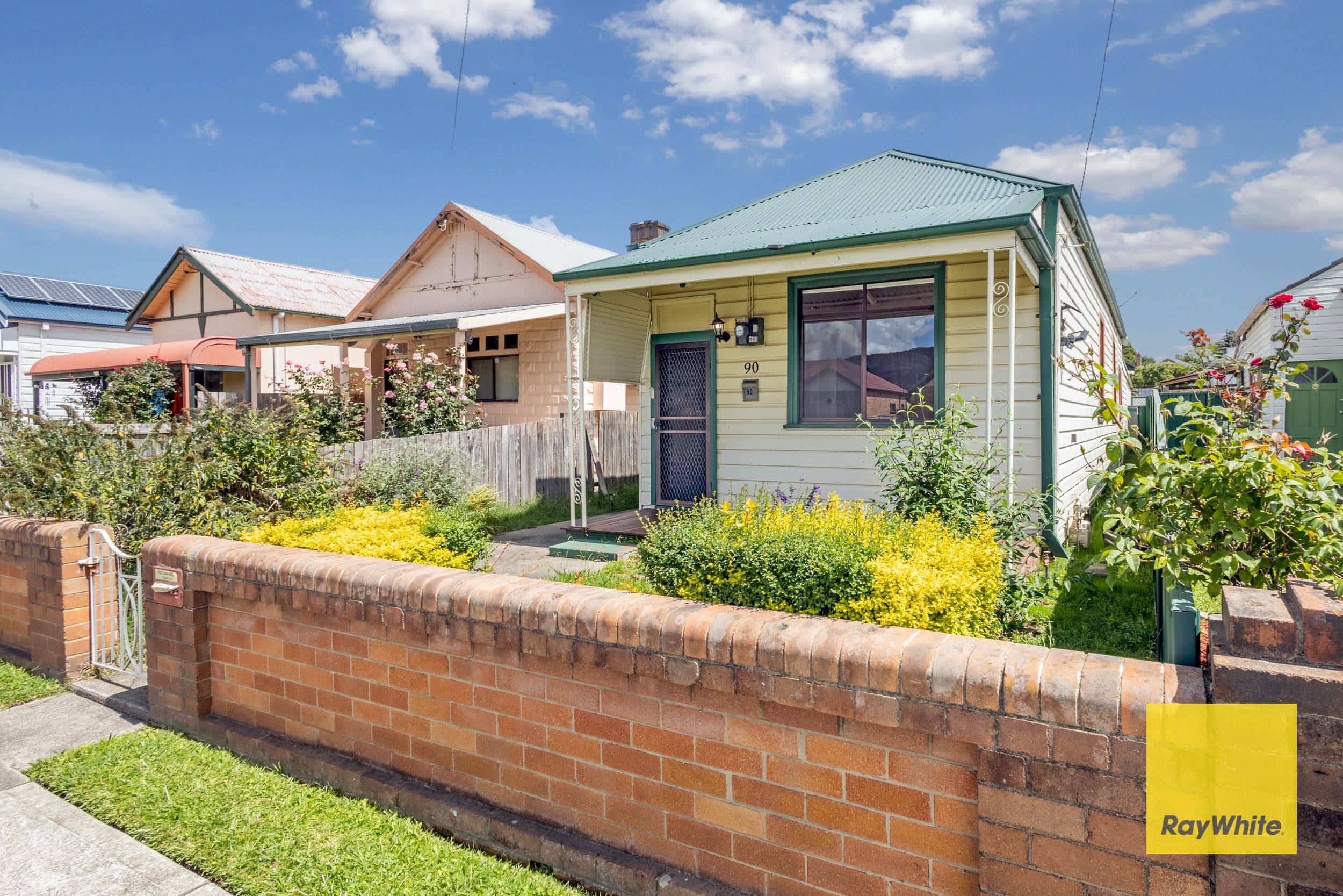 90 Laurence Street, Lithgow NSW 2790, Lithgow - Thumbnail 2
