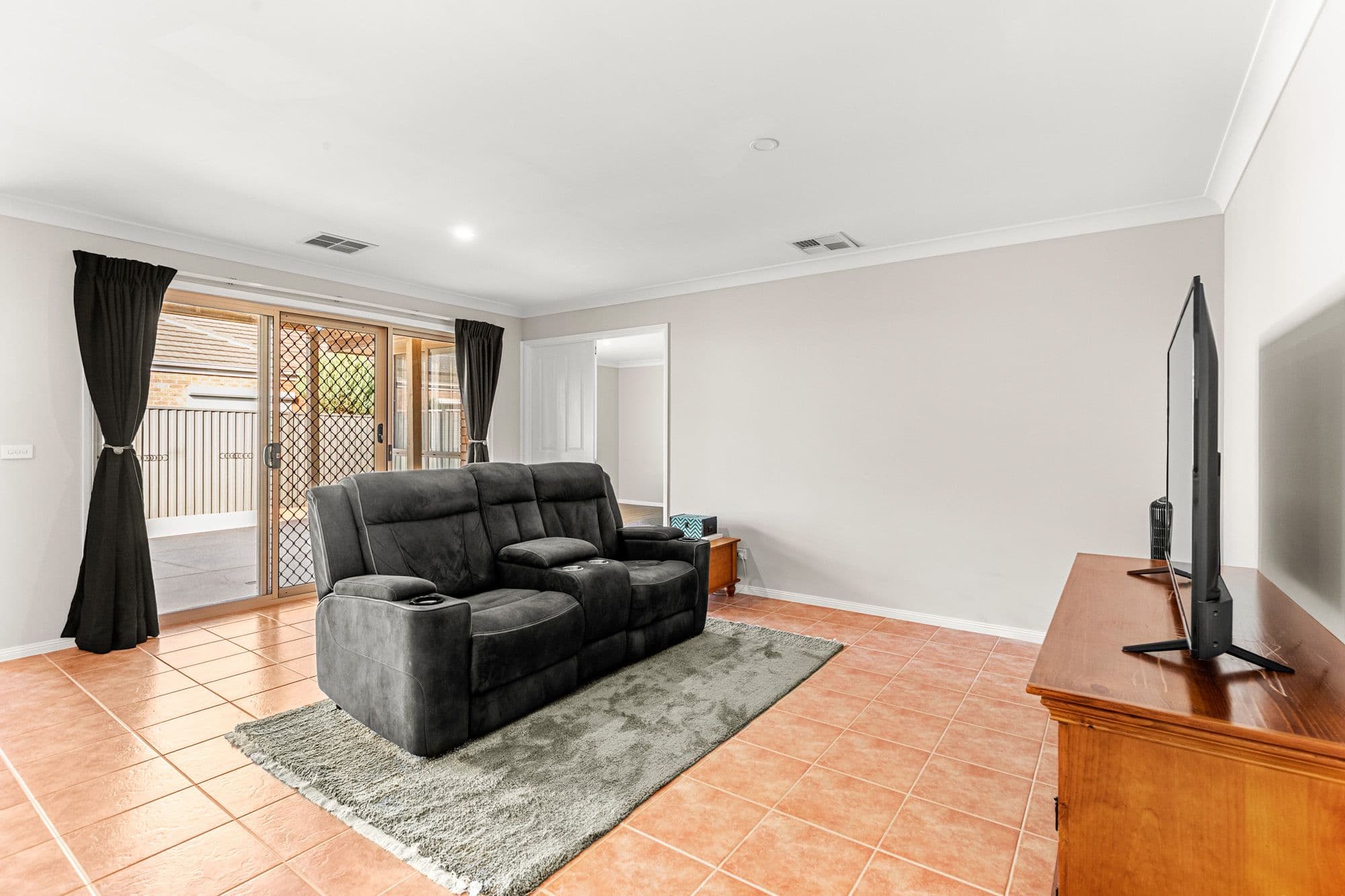 9 Burrumbeet Court, MANOR LAKES VIC 3024, Manor Lakes - Thumbnail 6