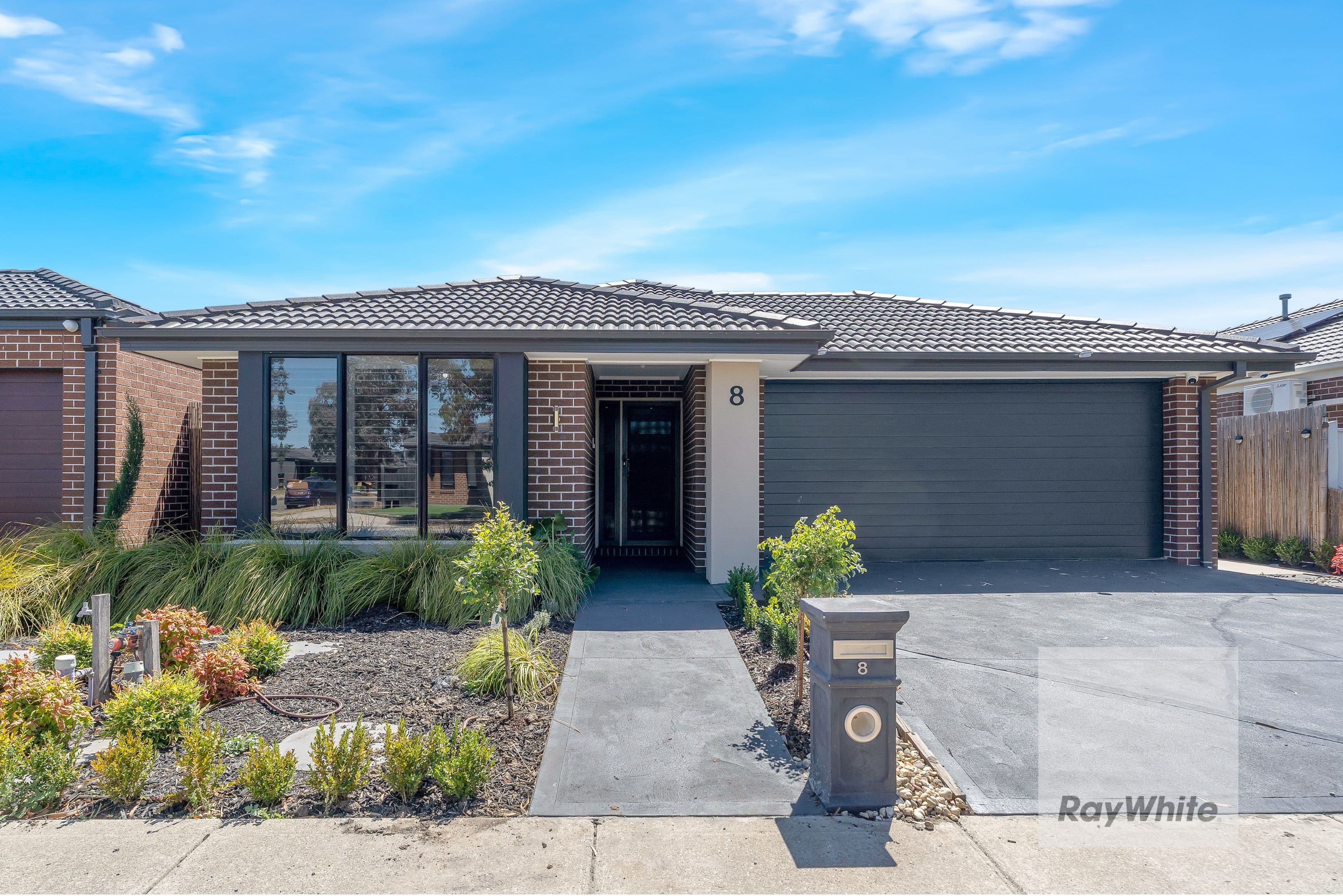 8 Amberfield Street, Mickleham VIC 3064, Mickleham - Image 1