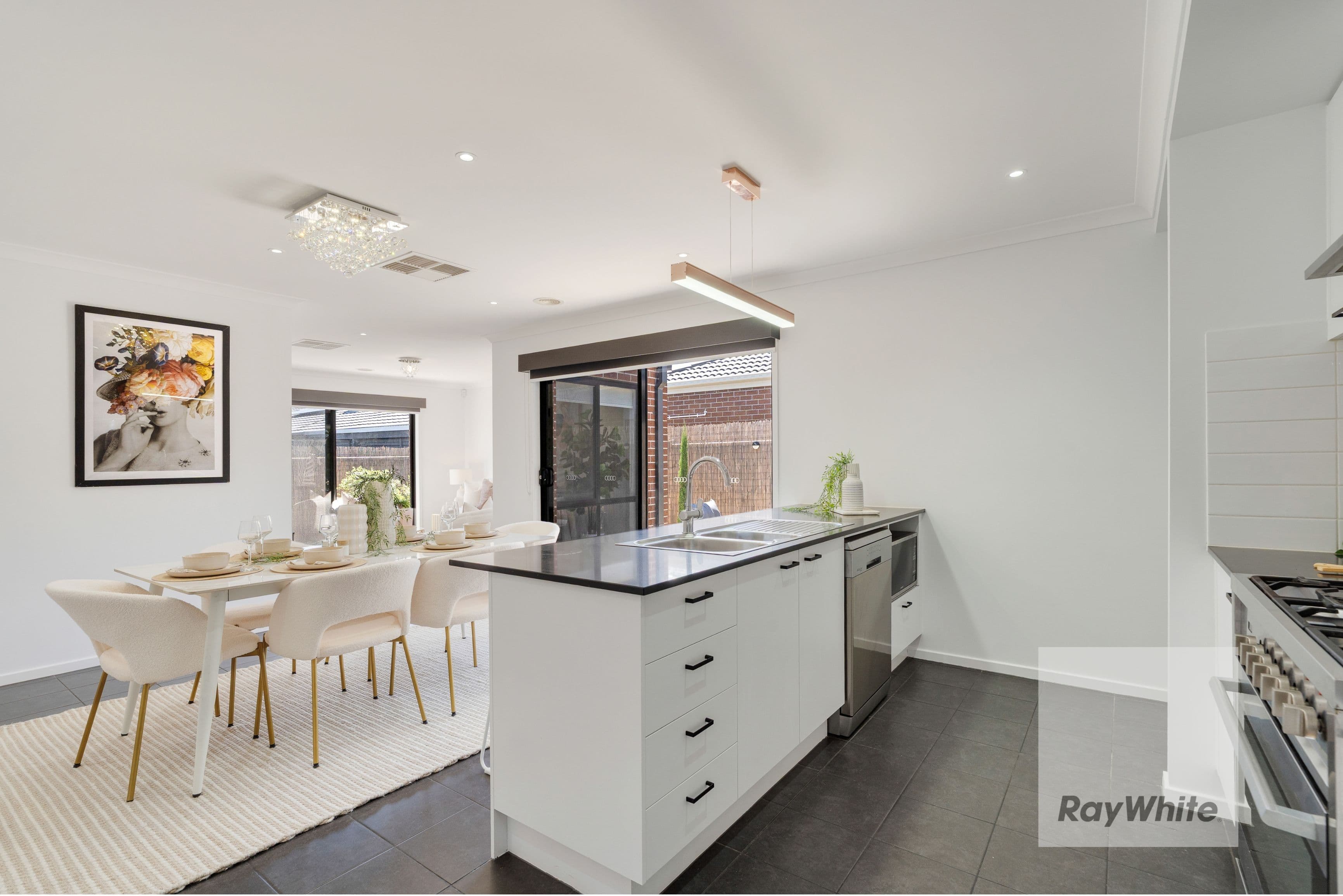 8 Amberfield Street, Mickleham VIC 3064, Mickleham - Thumbnail 6