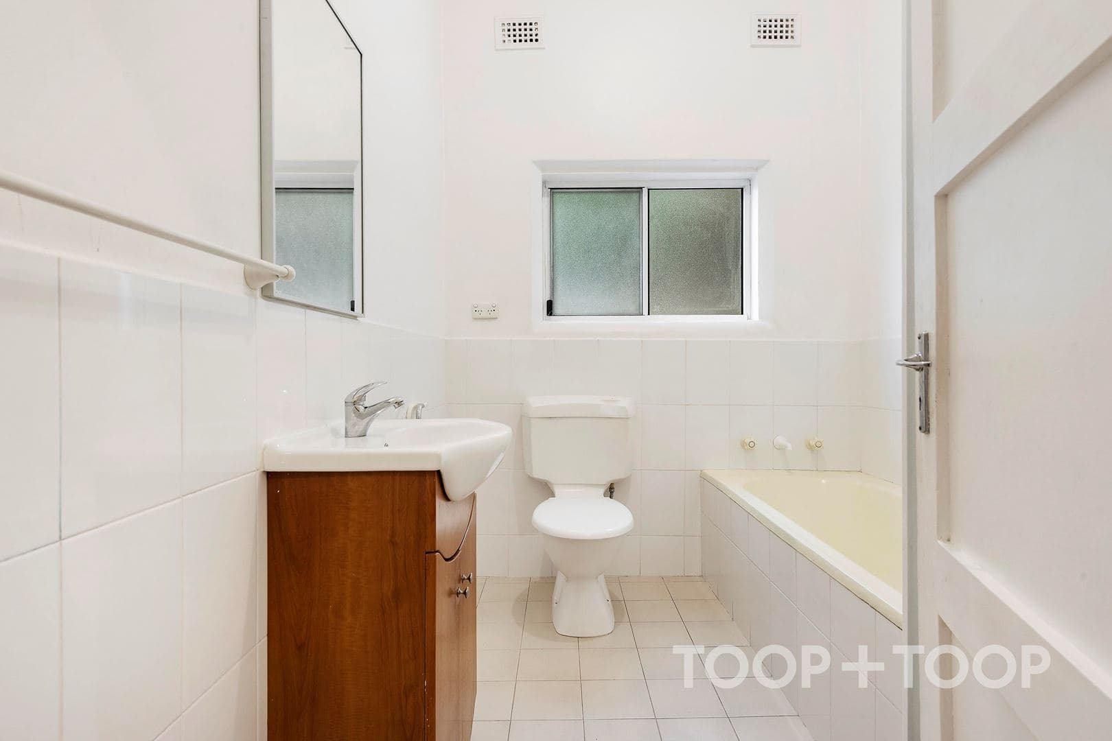11 Duthie Street, Ferryden Park SA 5010, Ferryden Park - Thumbnail 7
