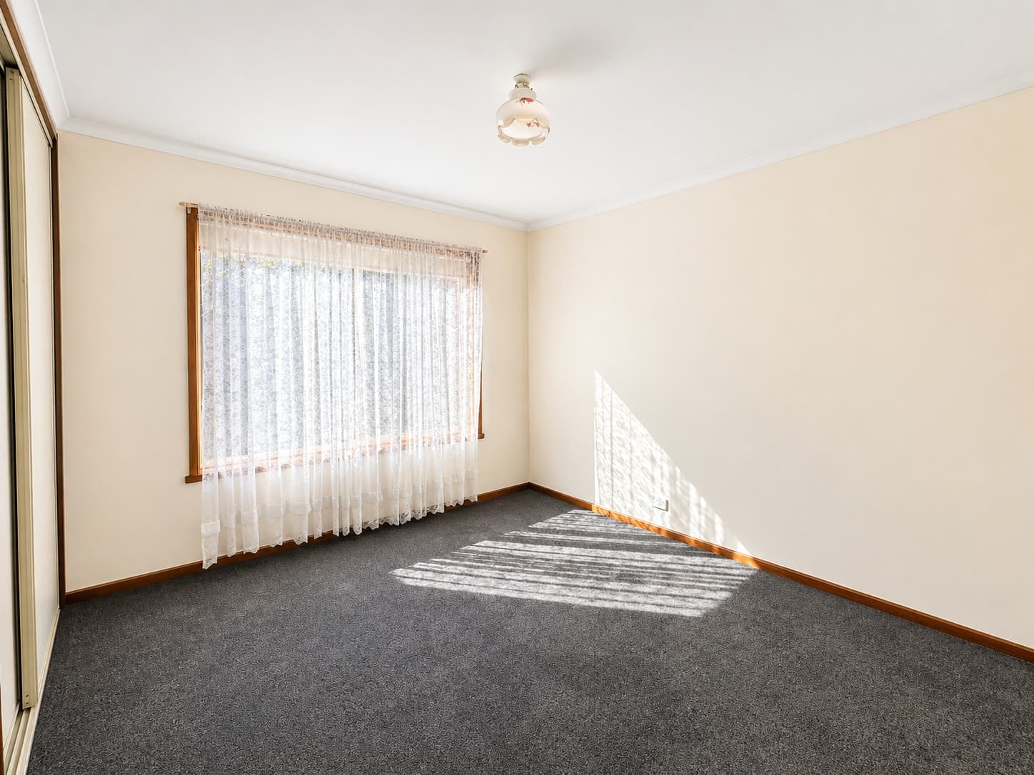 4 Molesworth Drive, Highton VIC 3216, Highton - Thumbnail 5