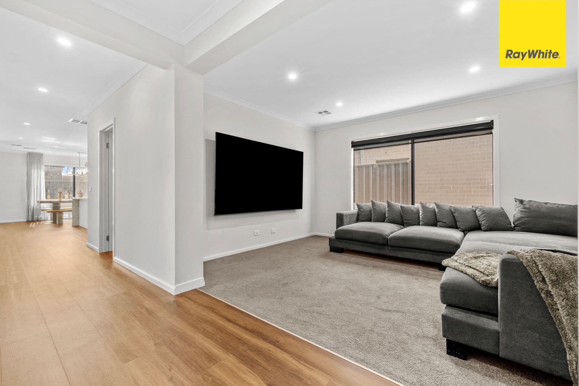 20 Tamboritha Boulevard, WEIR VIEWS VIC 3338, Weir Views - Thumbnail 5