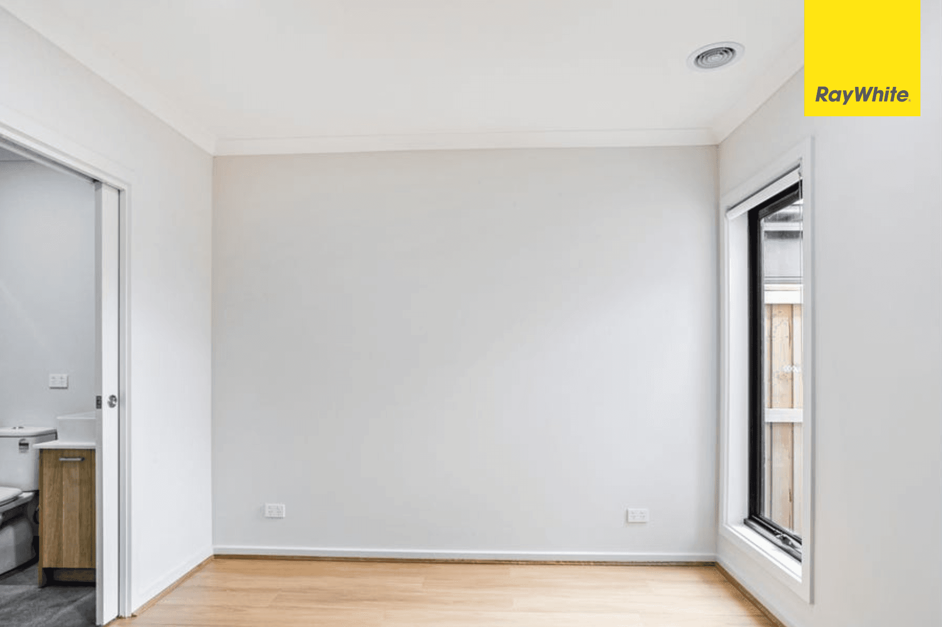 105 Bingham Circuit, THORNHILL PARK VIC 3335, Thornhill Park - Thumbnail 5