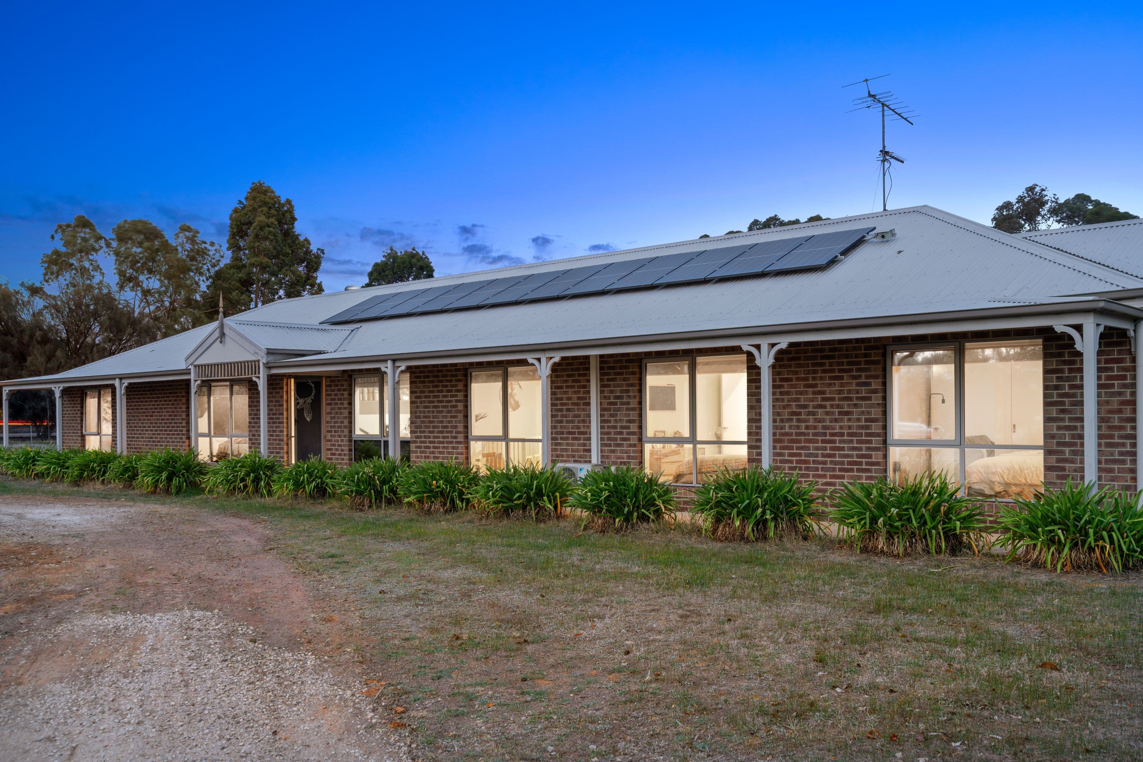 13 Lomandra Drive, Teesdale VIC 3328, Teesdale - Thumbnail 2