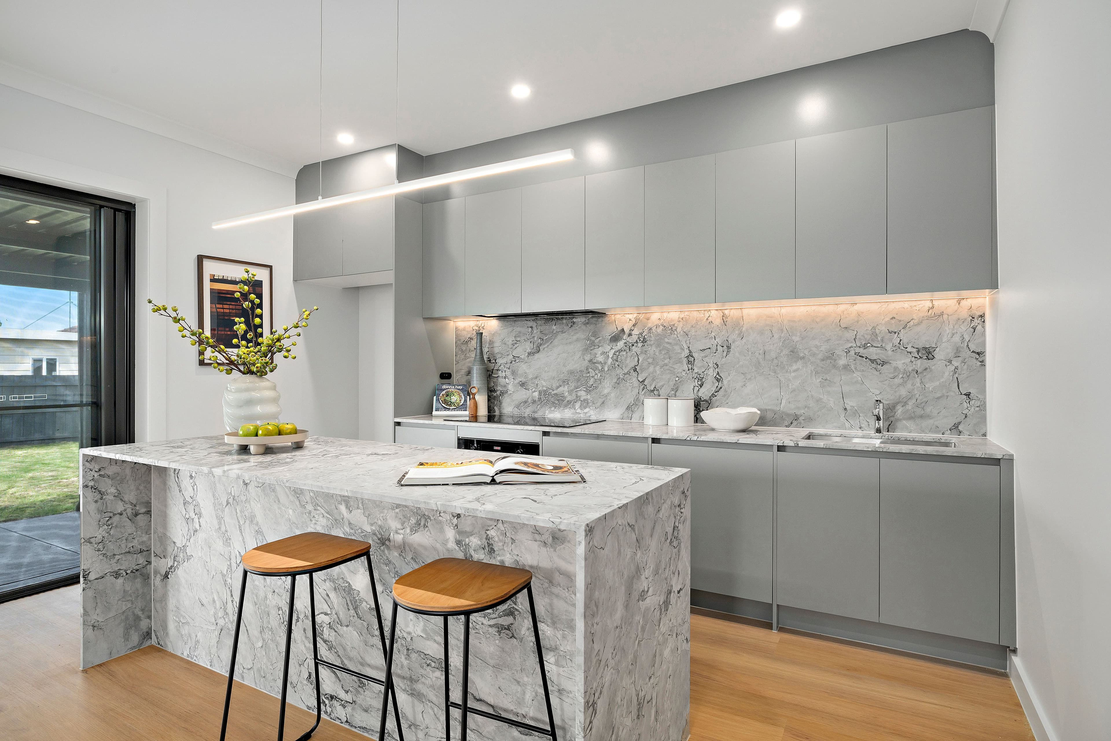 11 Dunbar Avenue, Sunshine VIC 3020, Sunshine - Thumbnail 5