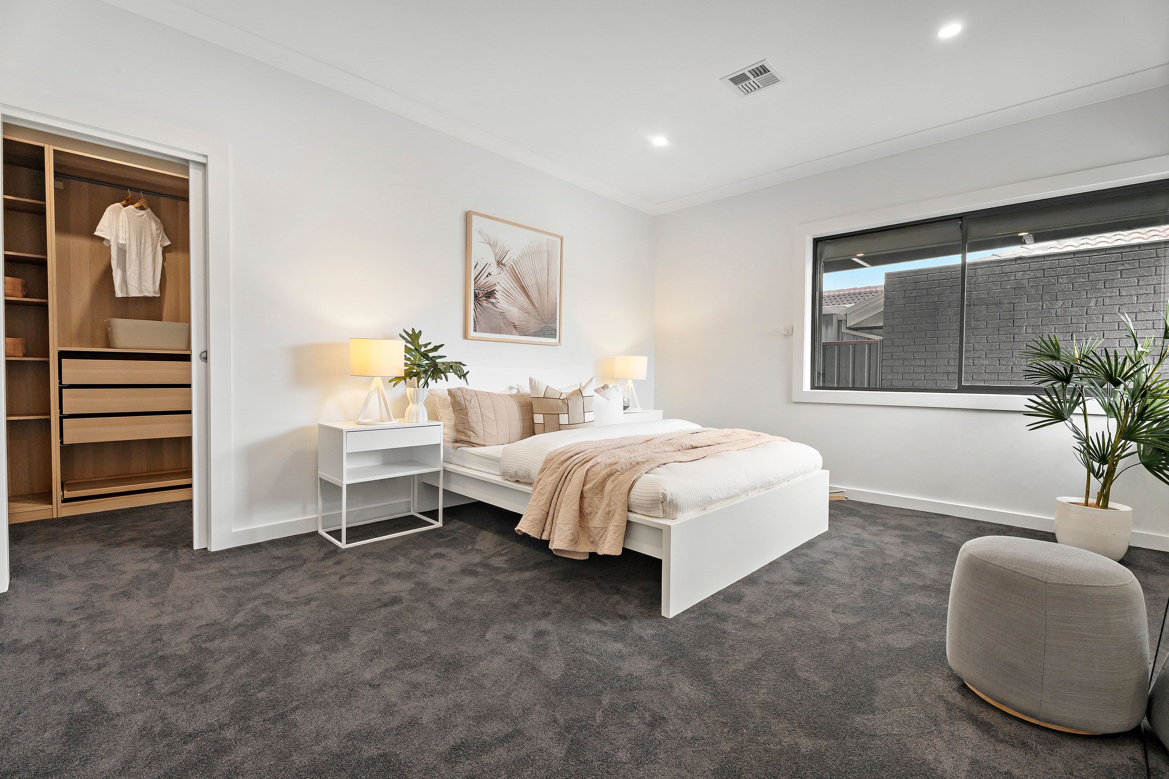11 Dunbar Avenue, Sunshine VIC 3020, Sunshine - Thumbnail 6