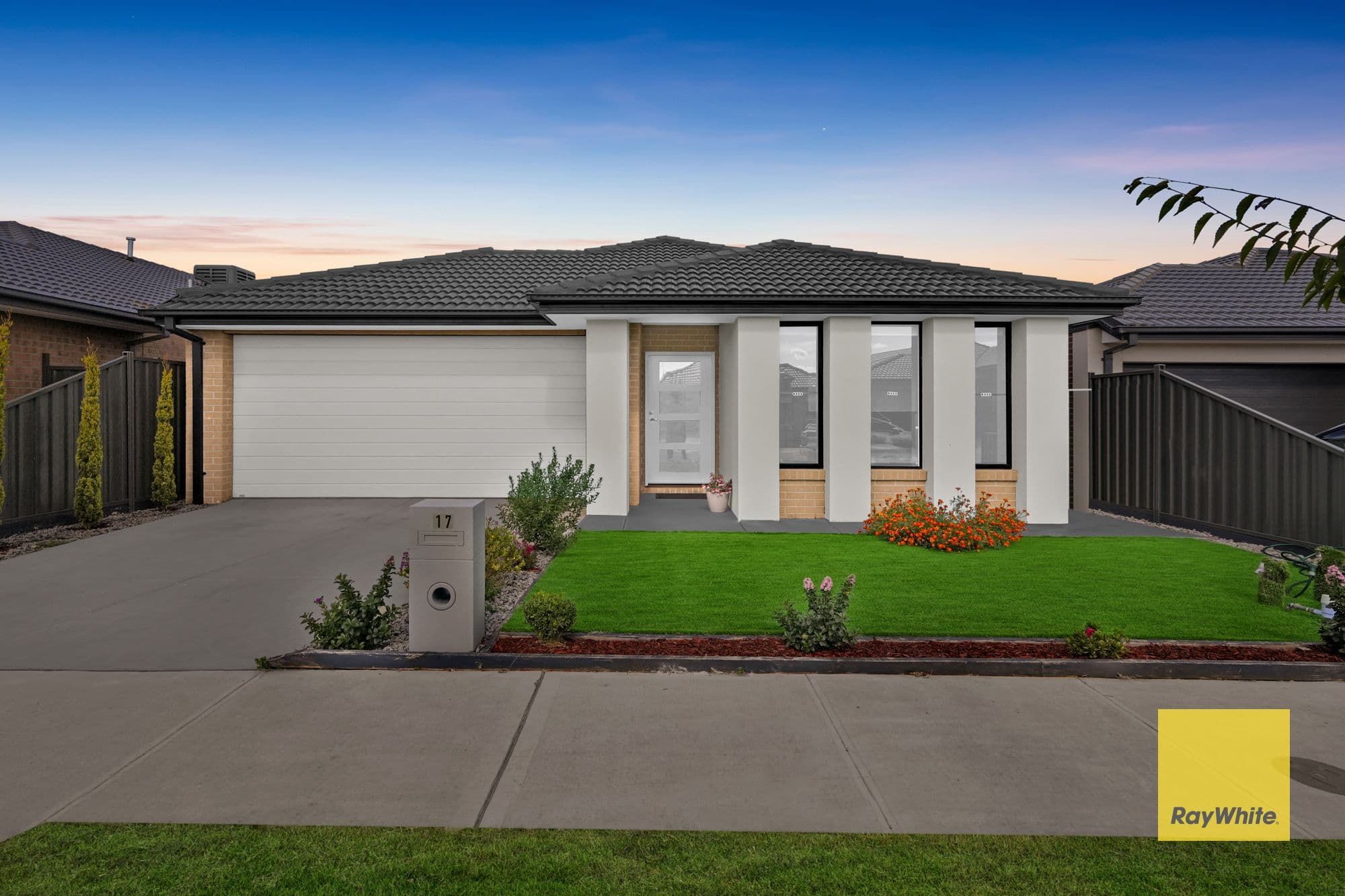 17 Leeton Street, Strathtulloh VIC 3338, Strathtulloh - Thumbnail 2