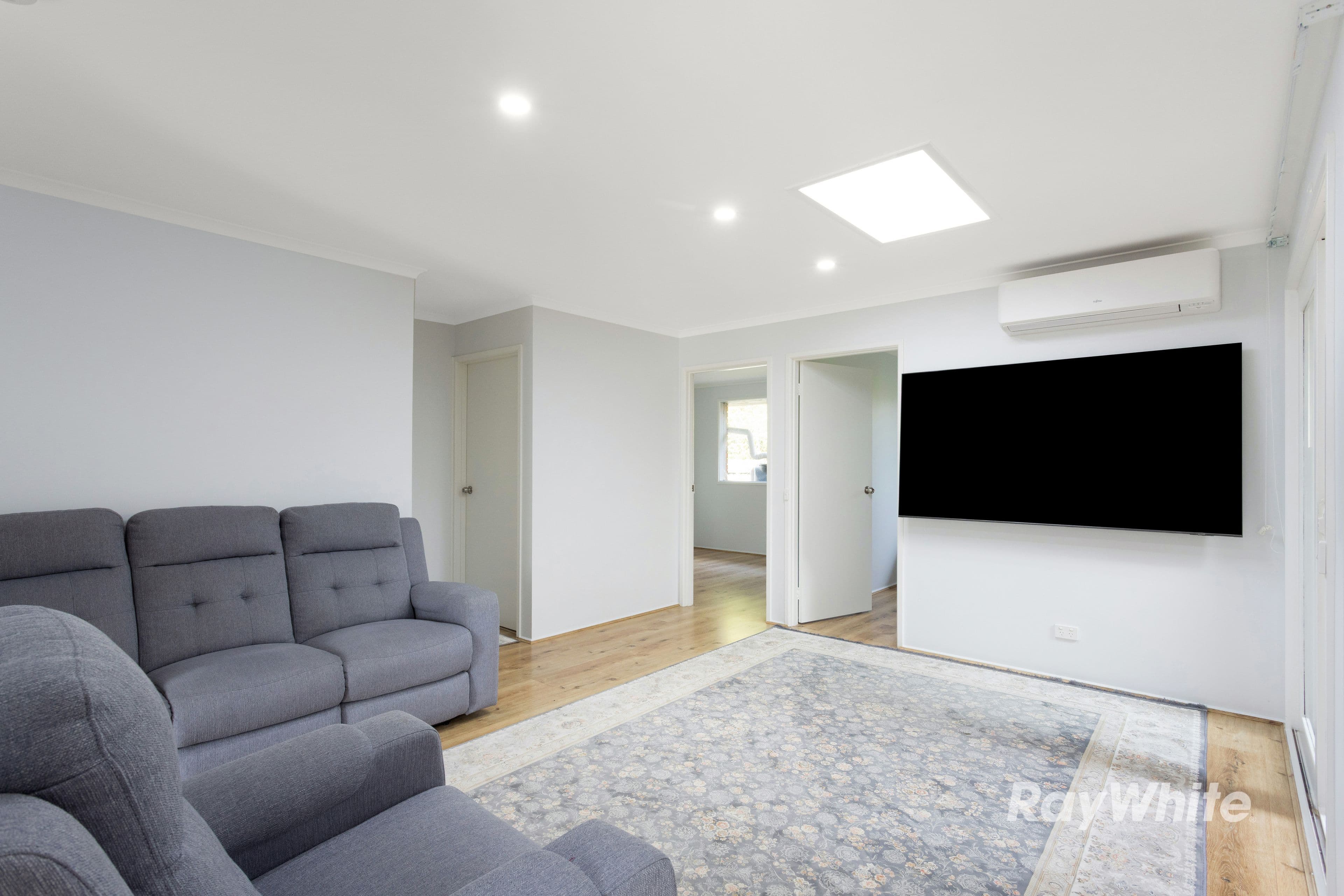 6 Harvey Court, Hampton Park VIC 3976, Hampton Park - Thumbnail 3