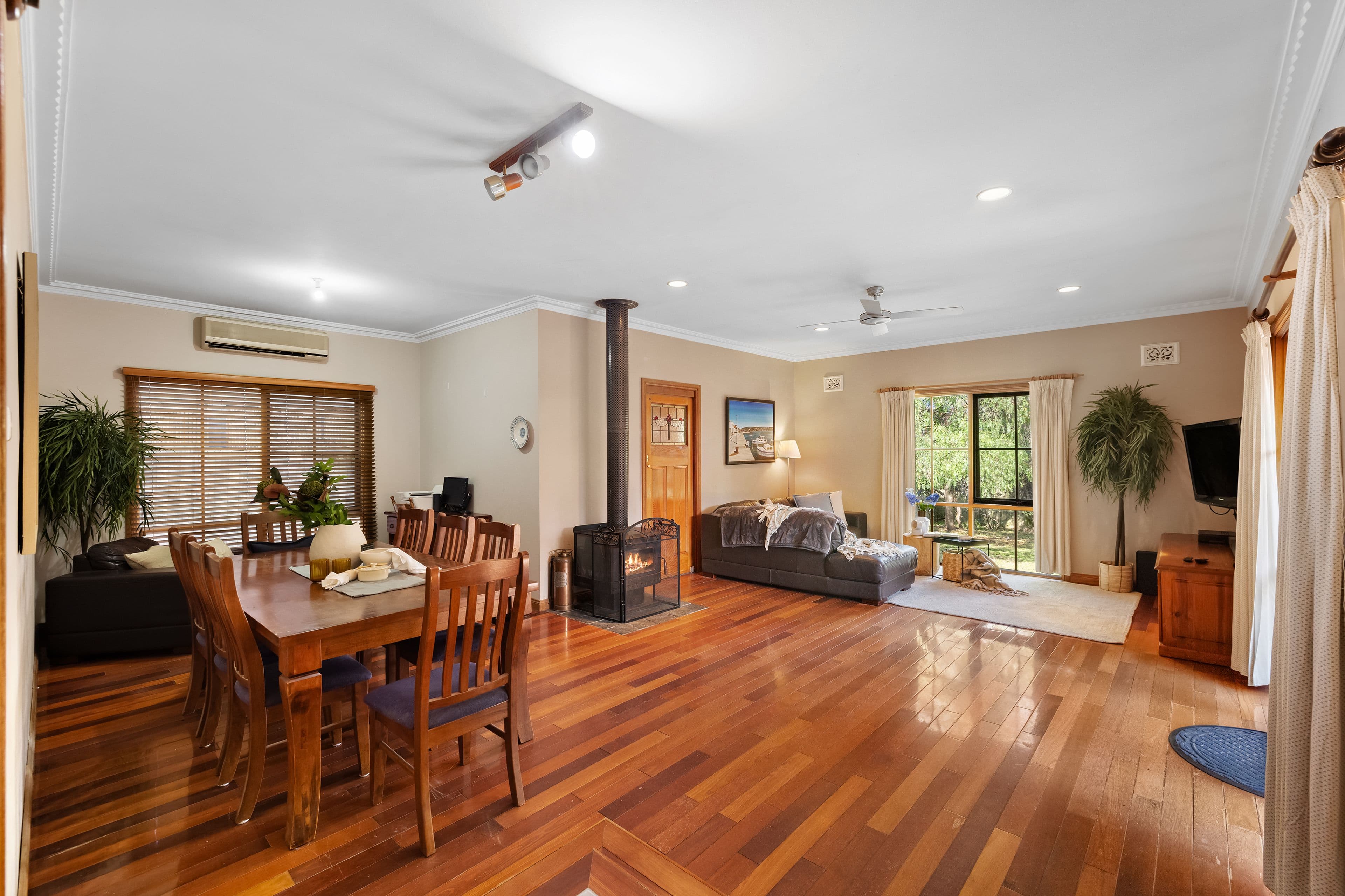 43 Silverton Drive, Ferntree Gully VIC 3156, Ferntree Gully - Thumbnail 8