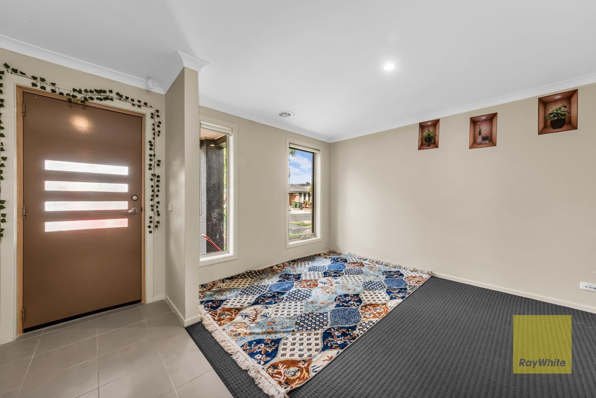 69 Hamish Drive, Tarneit VIC 3029, Tarneit - Thumbnail 3