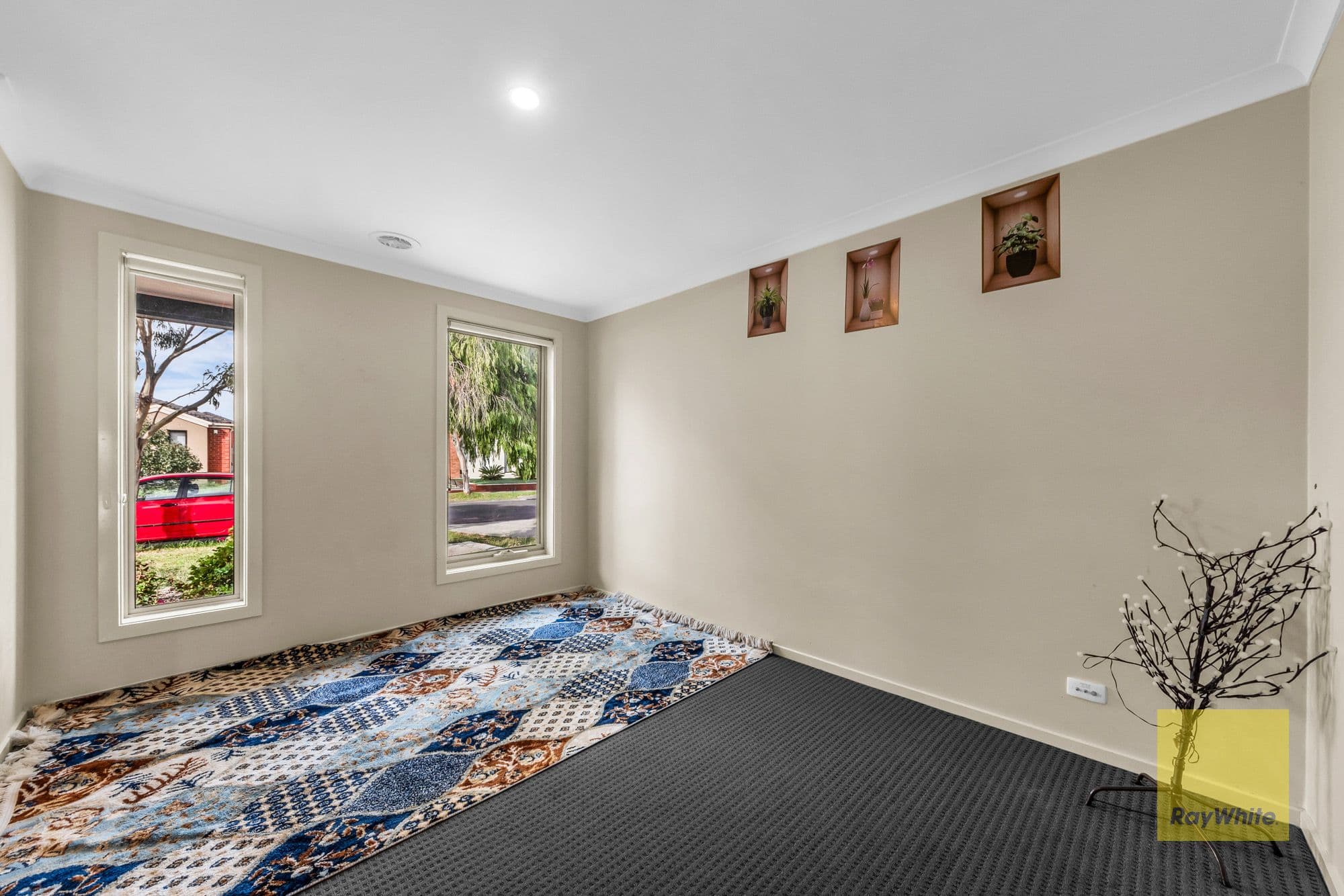 69 Hamish Drive, Tarneit VIC 3029, Tarneit - Thumbnail 4