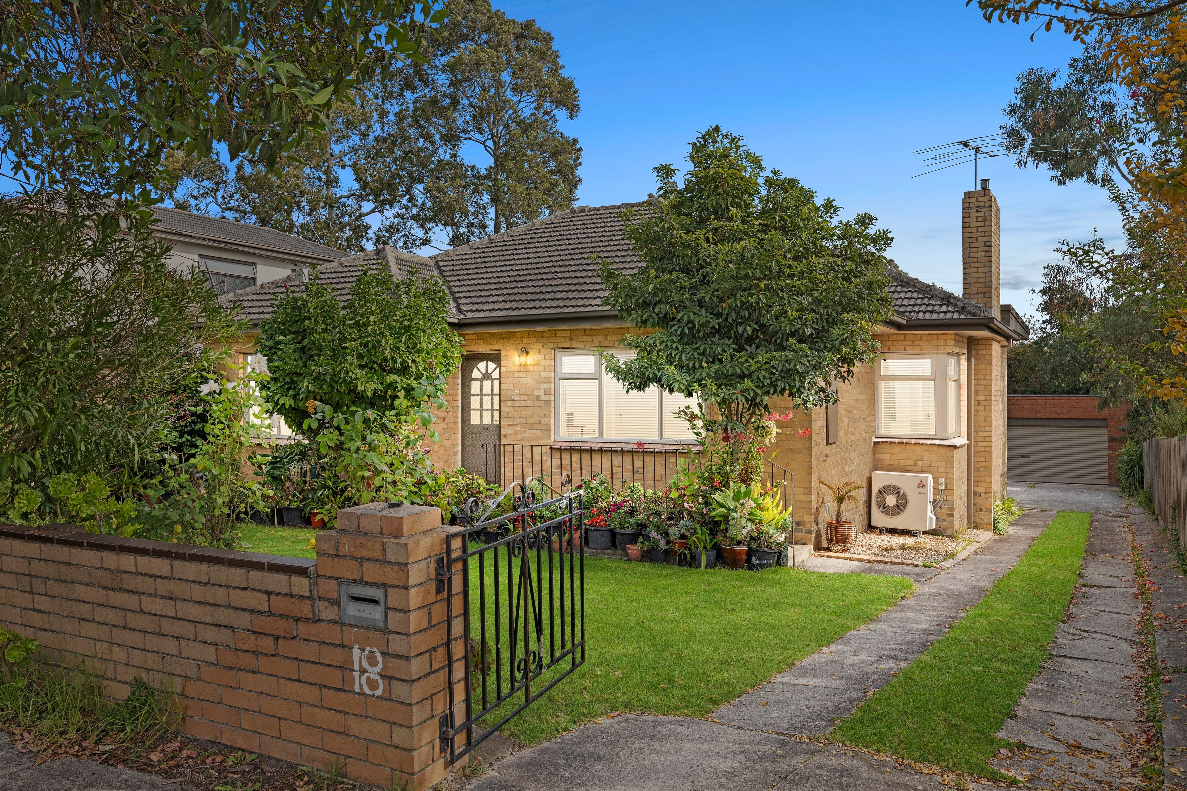 18 Laurence Grove, Ringwood East VIC 3135, Ringwood East - Image 1