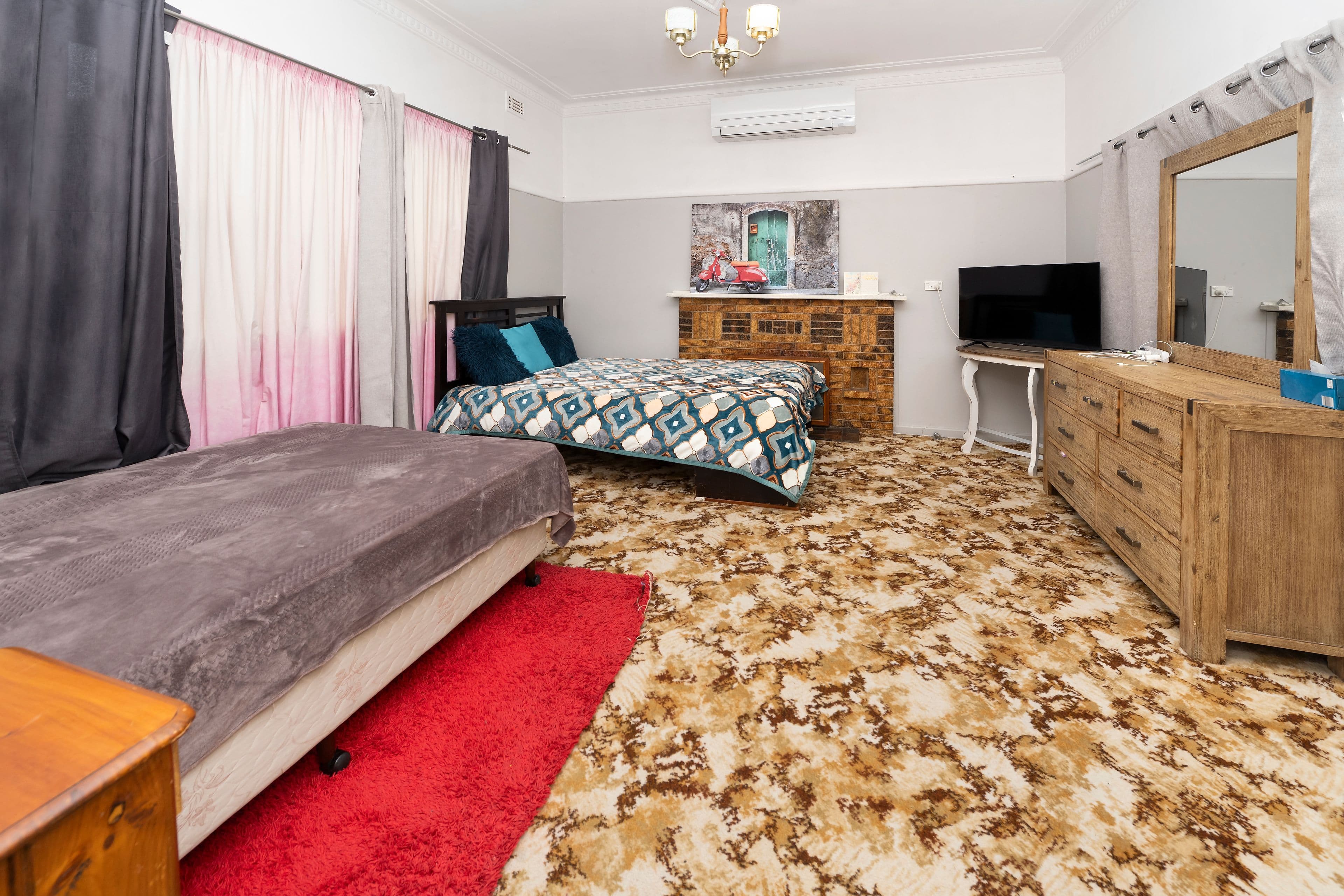 100 Thurla Street, Swan Hill VIC 3585, Swan Hill - Thumbnail 2