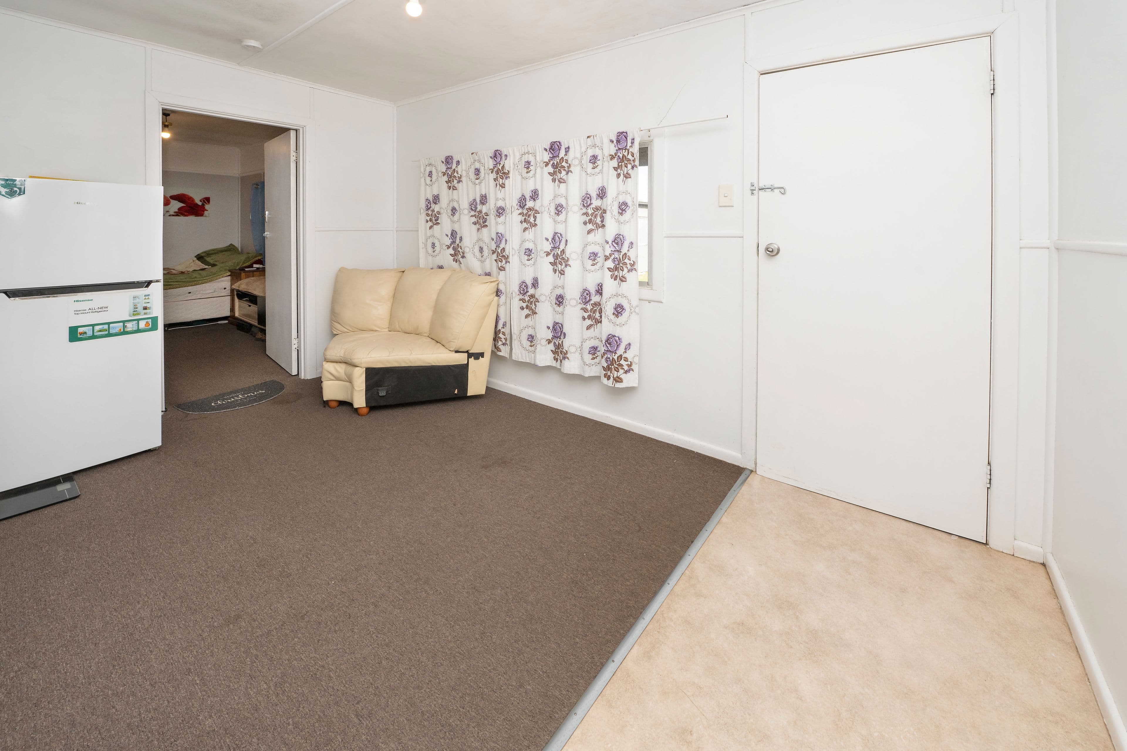100 Thurla Street, Swan Hill VIC 3585, Swan Hill - Thumbnail 6