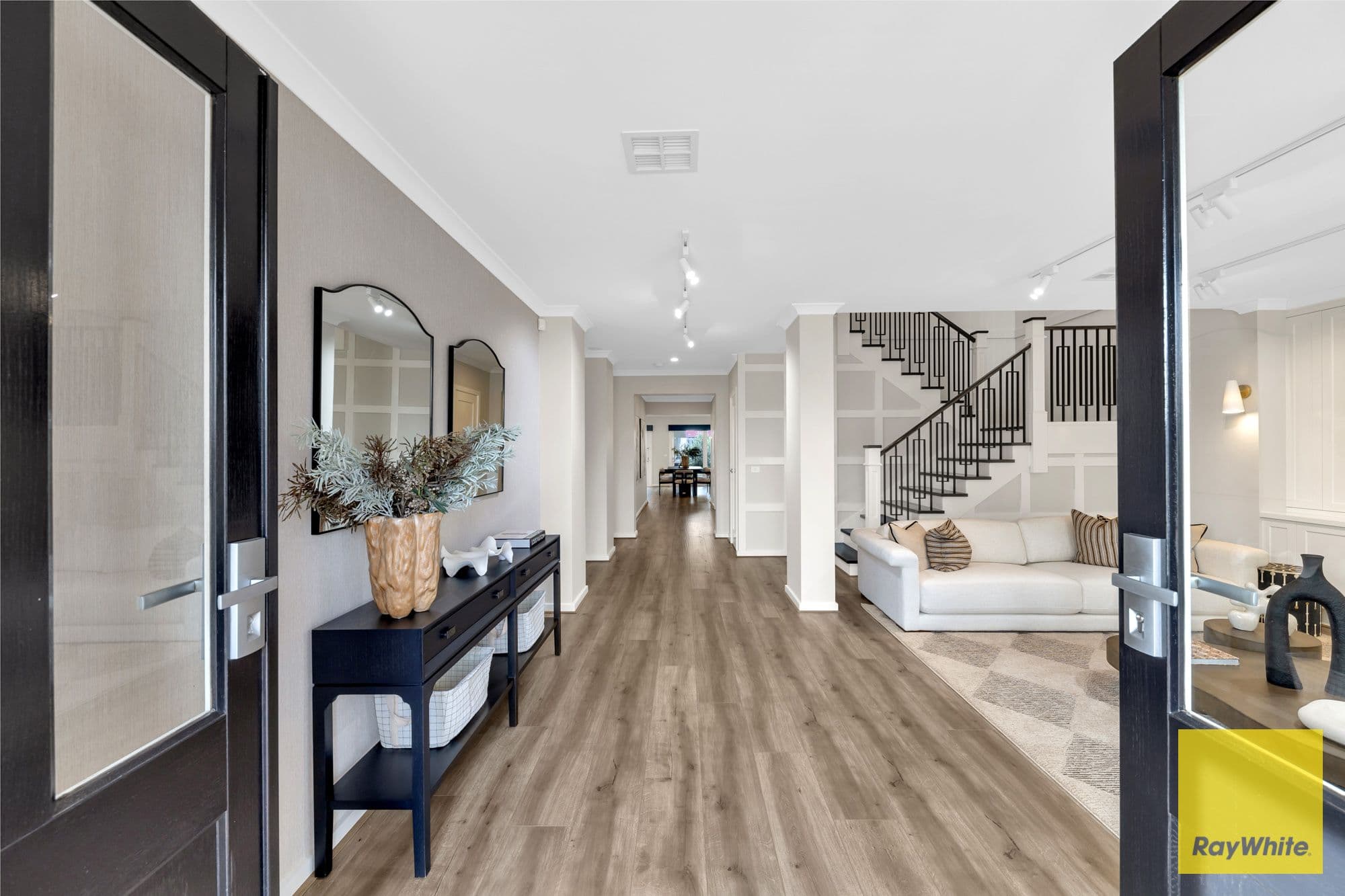 9 Bavarian Avenue, Werribee VIC 3030, Werribee - Thumbnail 2