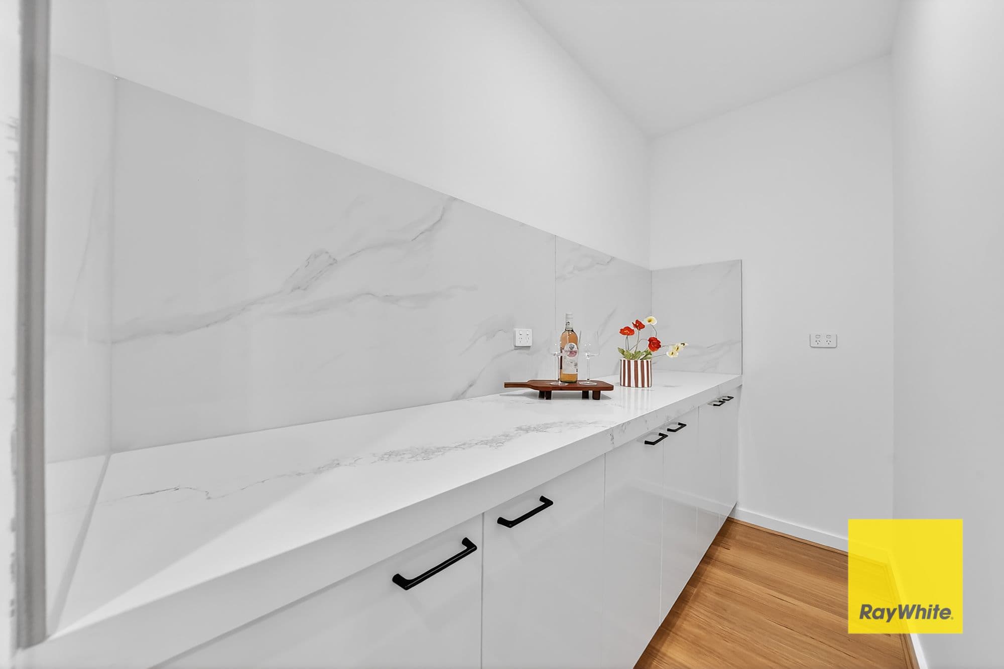 65 Litoria Drive, DEANSIDE VIC 3336, Deanside - Thumbnail 5