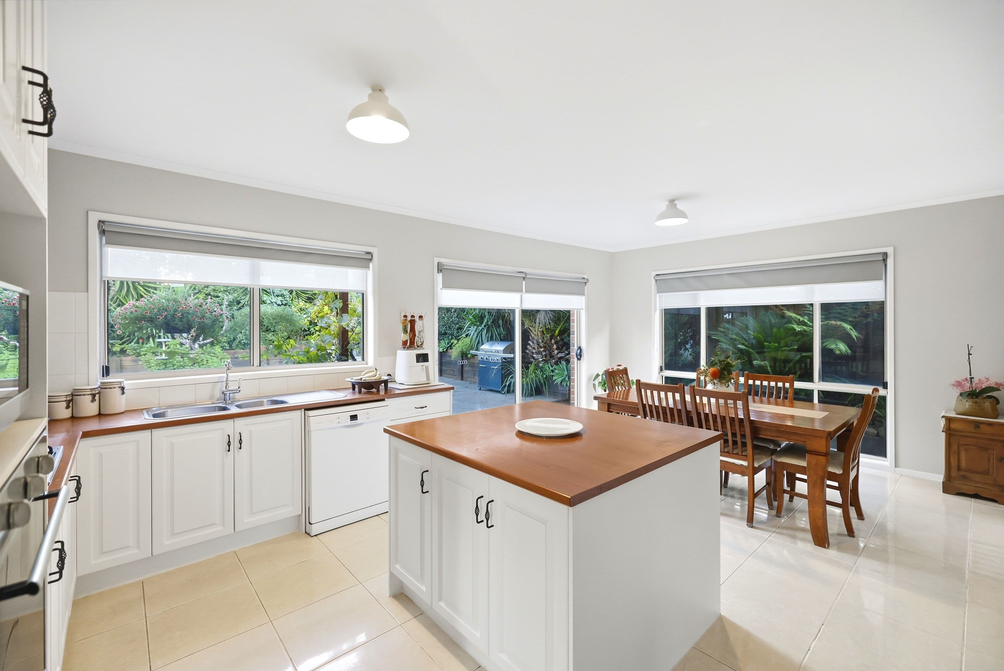 25 Sassafras Drive, Sunbury VIC 3429, Sunbury - Thumbnail 8