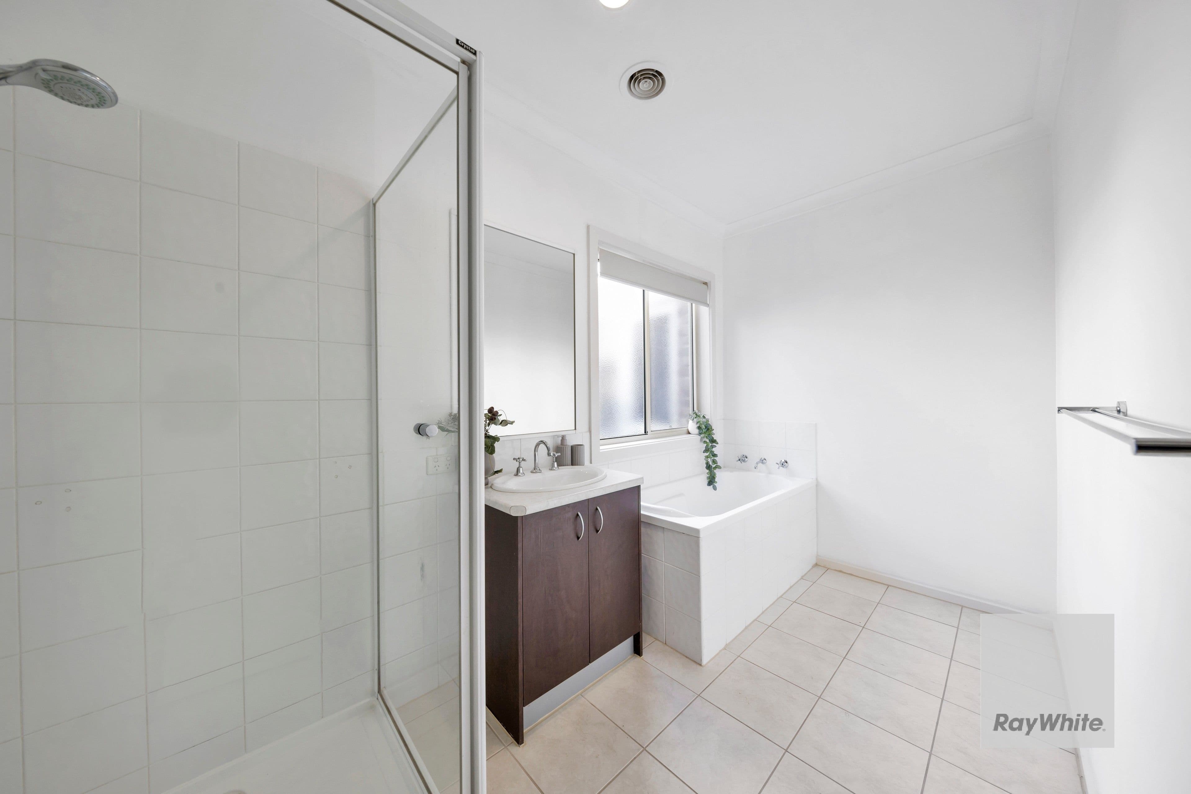 4 Sarkis Mews, Hillside VIC 3037, Hillside - Thumbnail 4