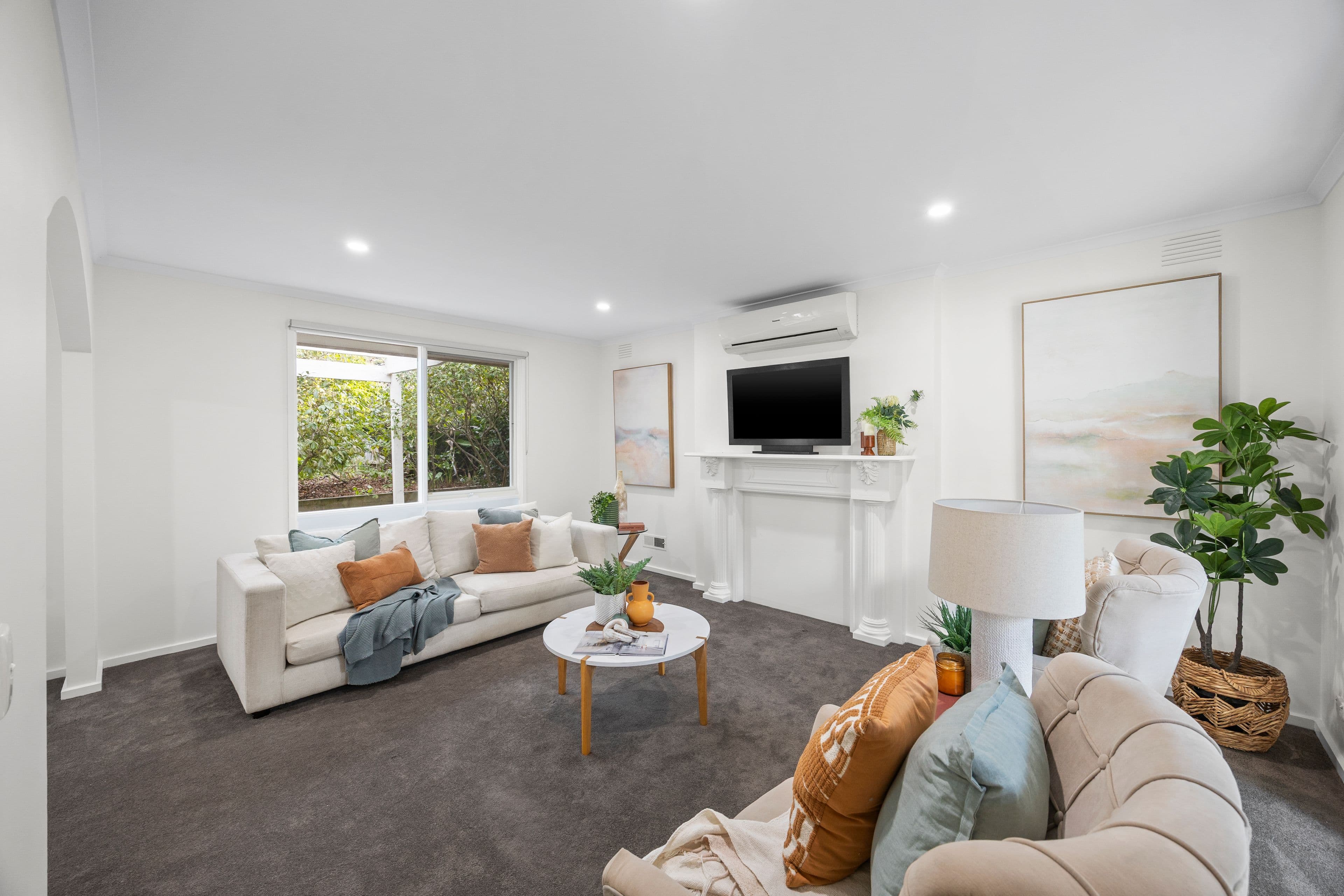 32 Old Orchard Drive, Wantirna South VIC 3152, Wantirna South - Thumbnail 2
