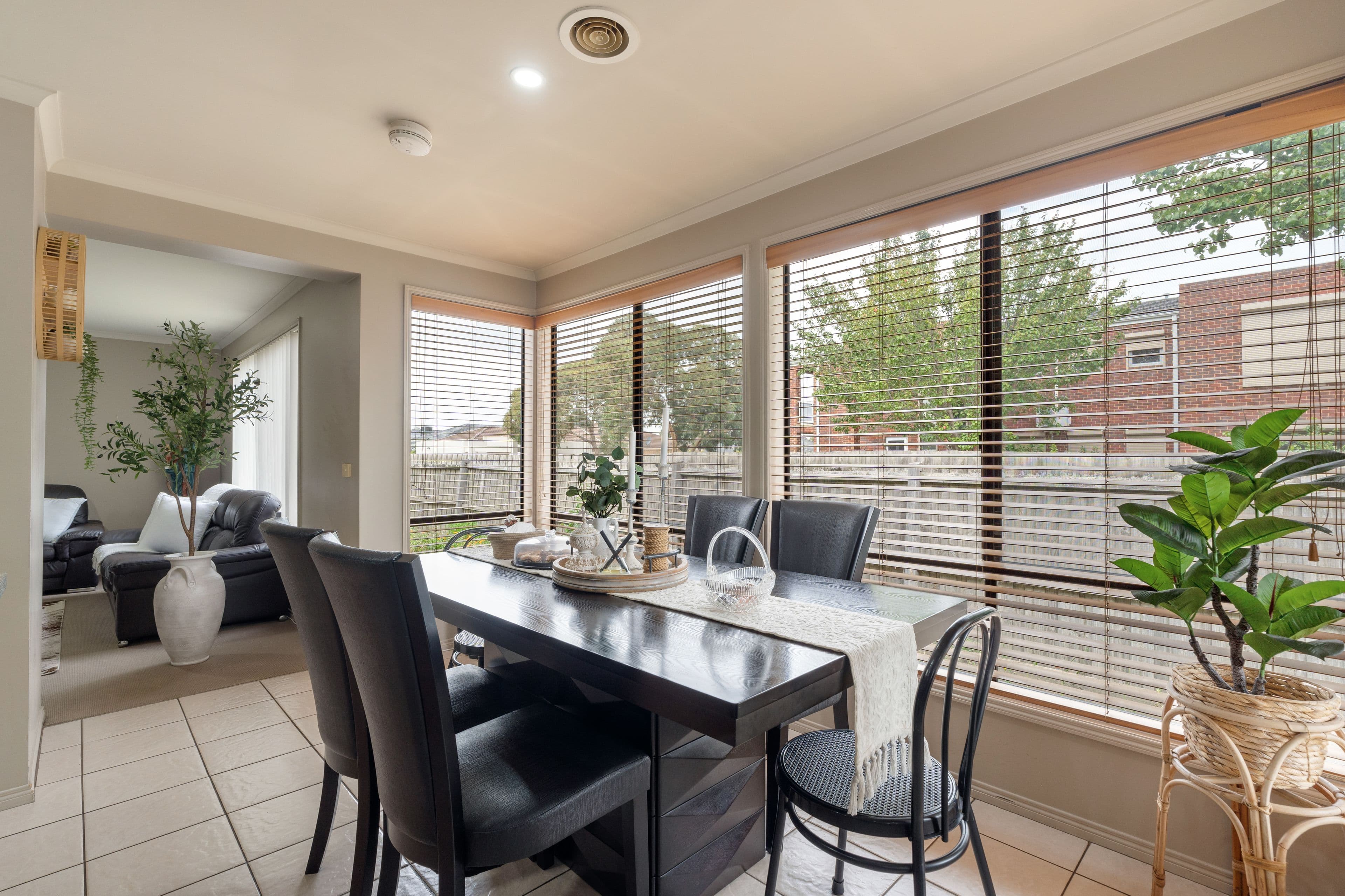 6 Upton Street, Roxburgh Park VIC 3064, Roxburgh Park - Thumbnail 5