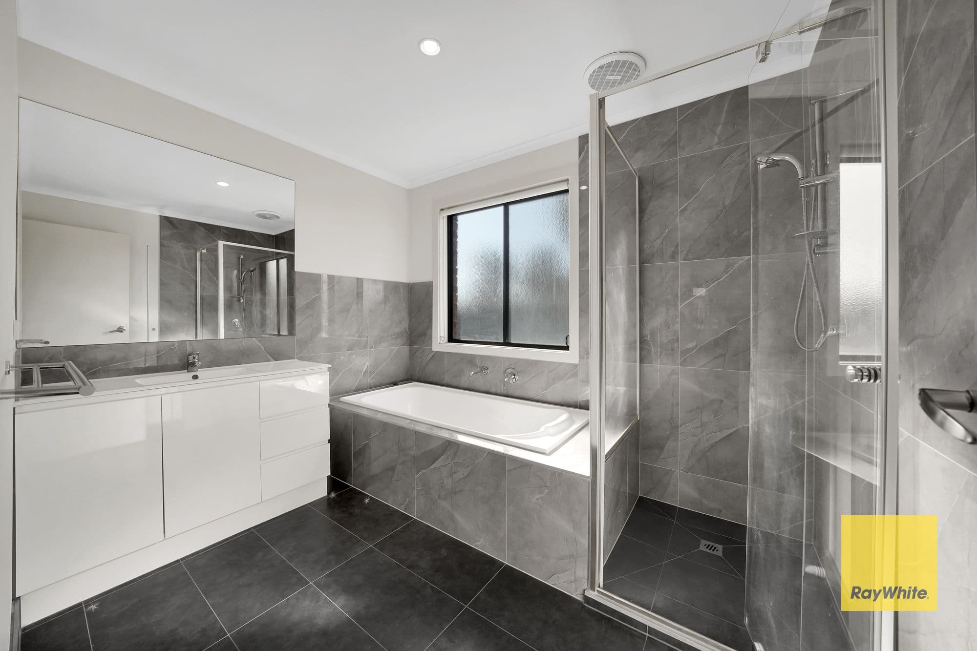 71 Vaughan Chase, Wyndham Vale VIC 3024, Wyndham Vale - Thumbnail 3