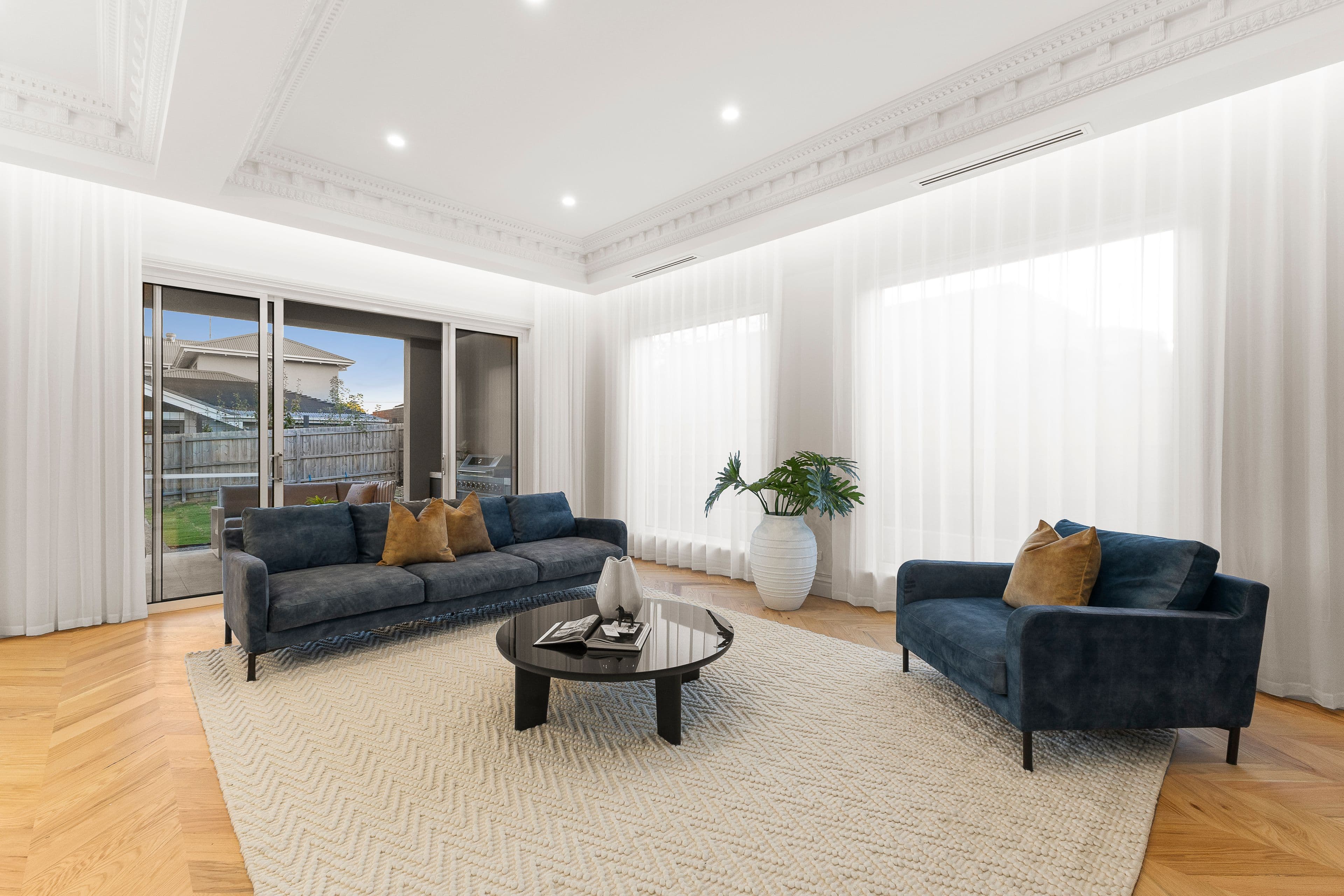 18 Tandara Avenue, Doncaster VIC 3108, Doncaster - Thumbnail 3